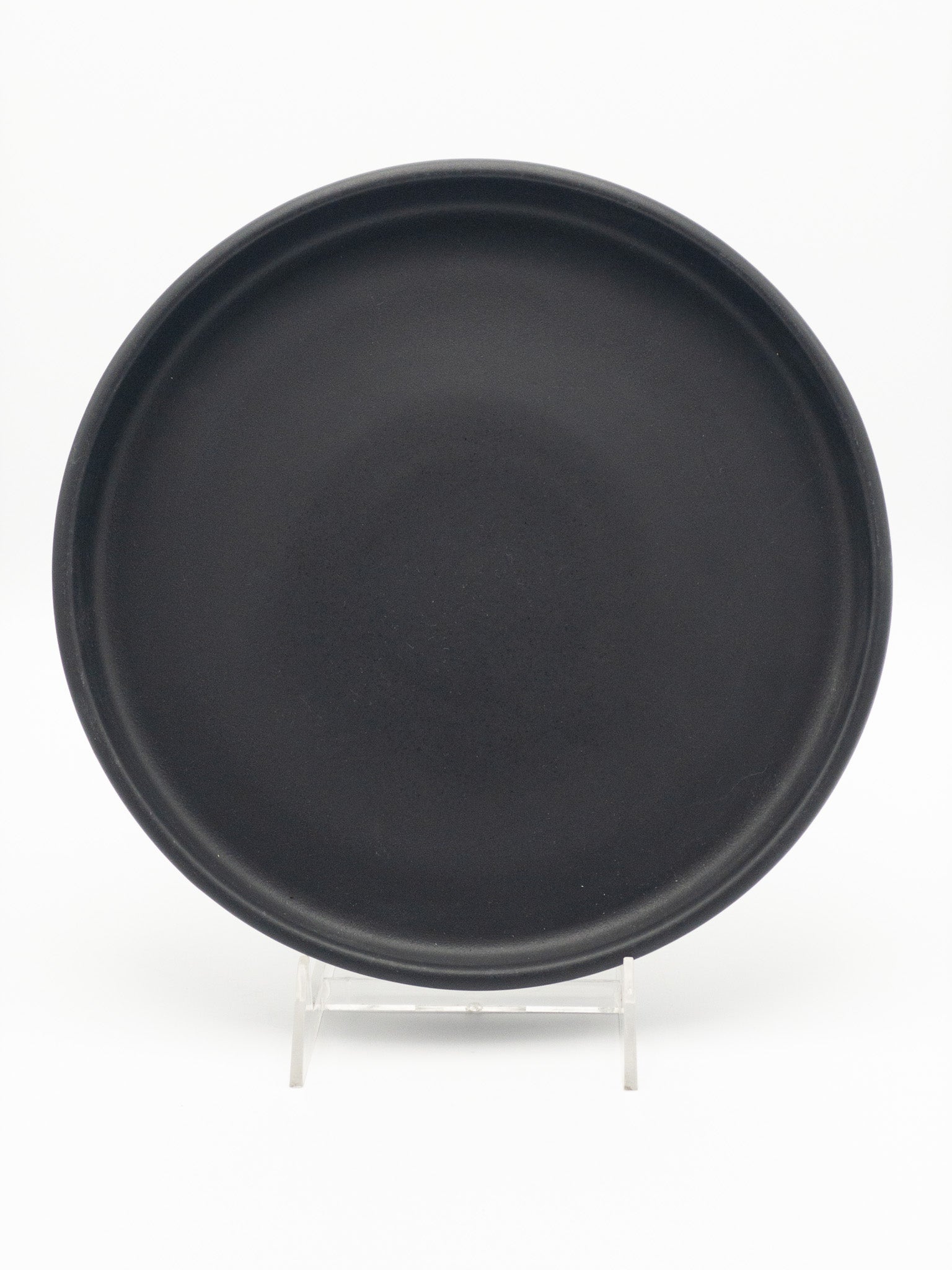 Modern American Dinner Plate Set - 4-Piece Matte Black Ceramic Plates for Everyday Dining & Entertaining