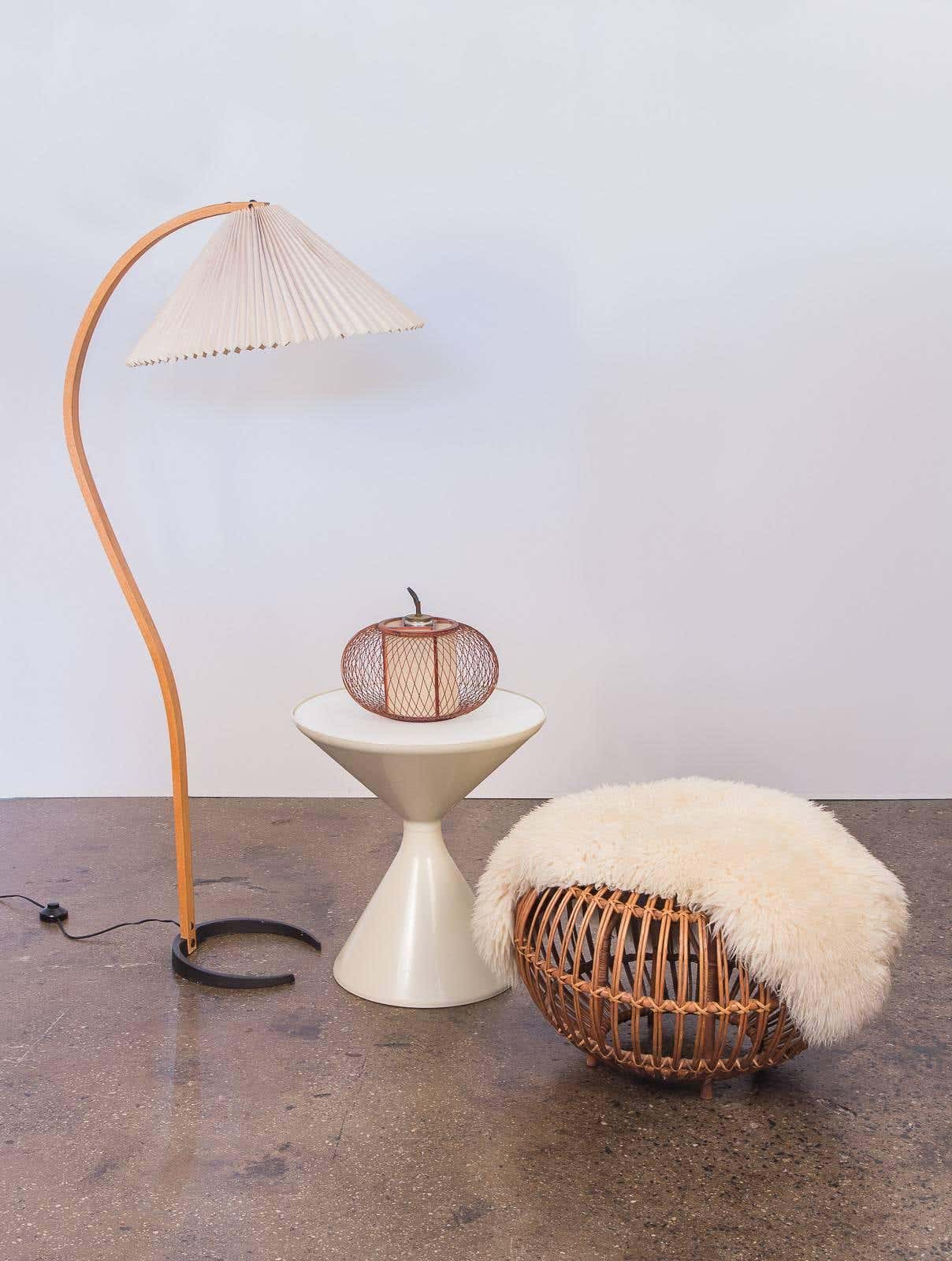 Modern Caprani Floor Lamp - Adjustable LED Standing Light for Living Room, Bedroom & Office - Warm White & Cool White Dimmable Lighting - Perfect for Reading, Relaxing & Decor