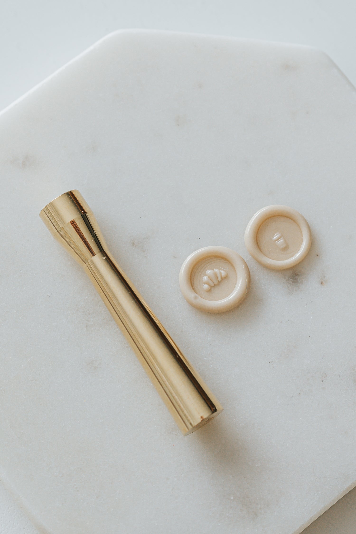Mini Wax Seal Starter Kit for DIY Invitations, Letters & Crafts - Vintage Style Wax Seal Stamp Set with Wax Beads, Spoon & Candle - Perfect for Wedding, Scrapbooking & Gift Wrapping