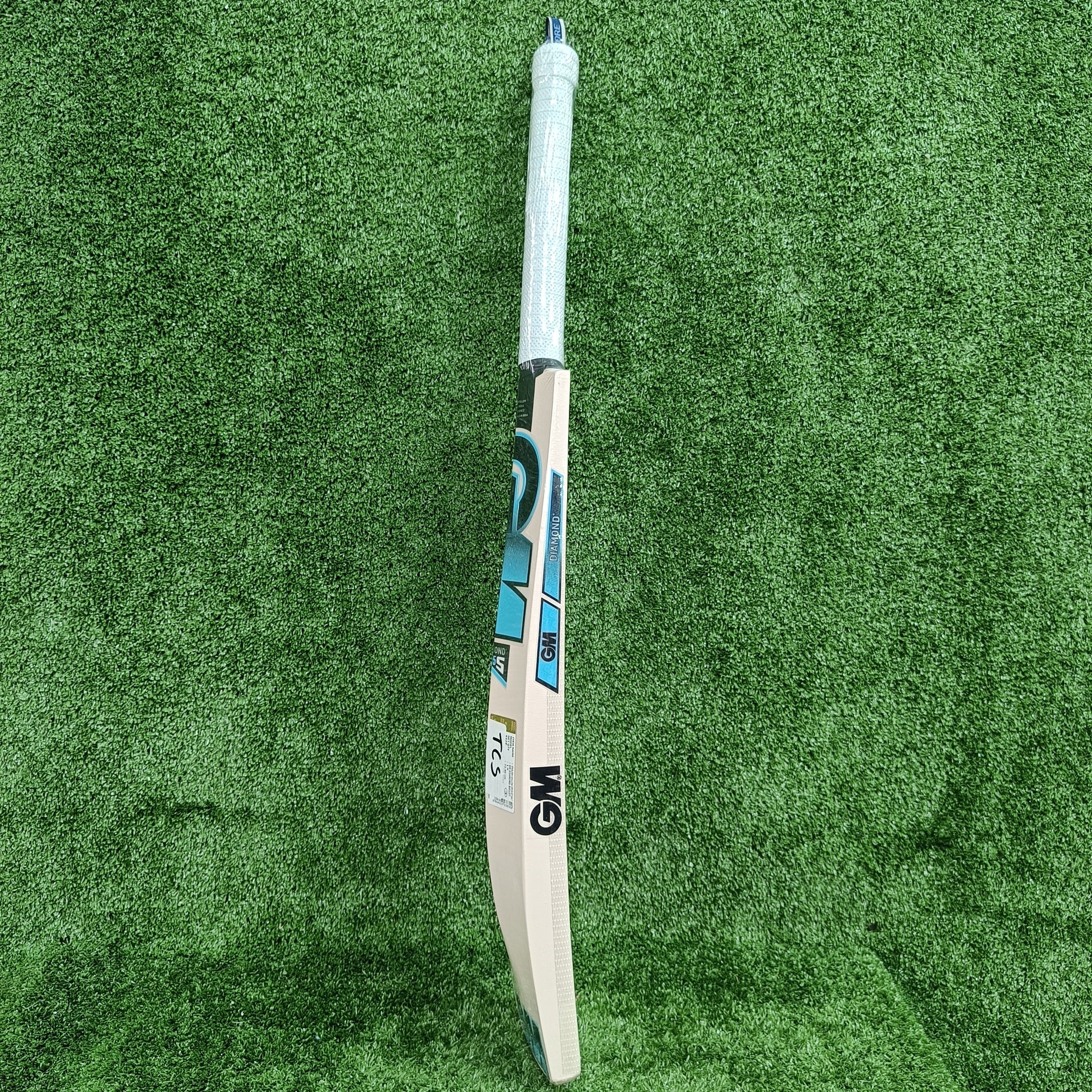 GM Diamond Bullet Junior/Youth English Willow Cricket Bat - Lightweight & Durable for Young Players - Perfect for Practice, Matches & Cricket Training
