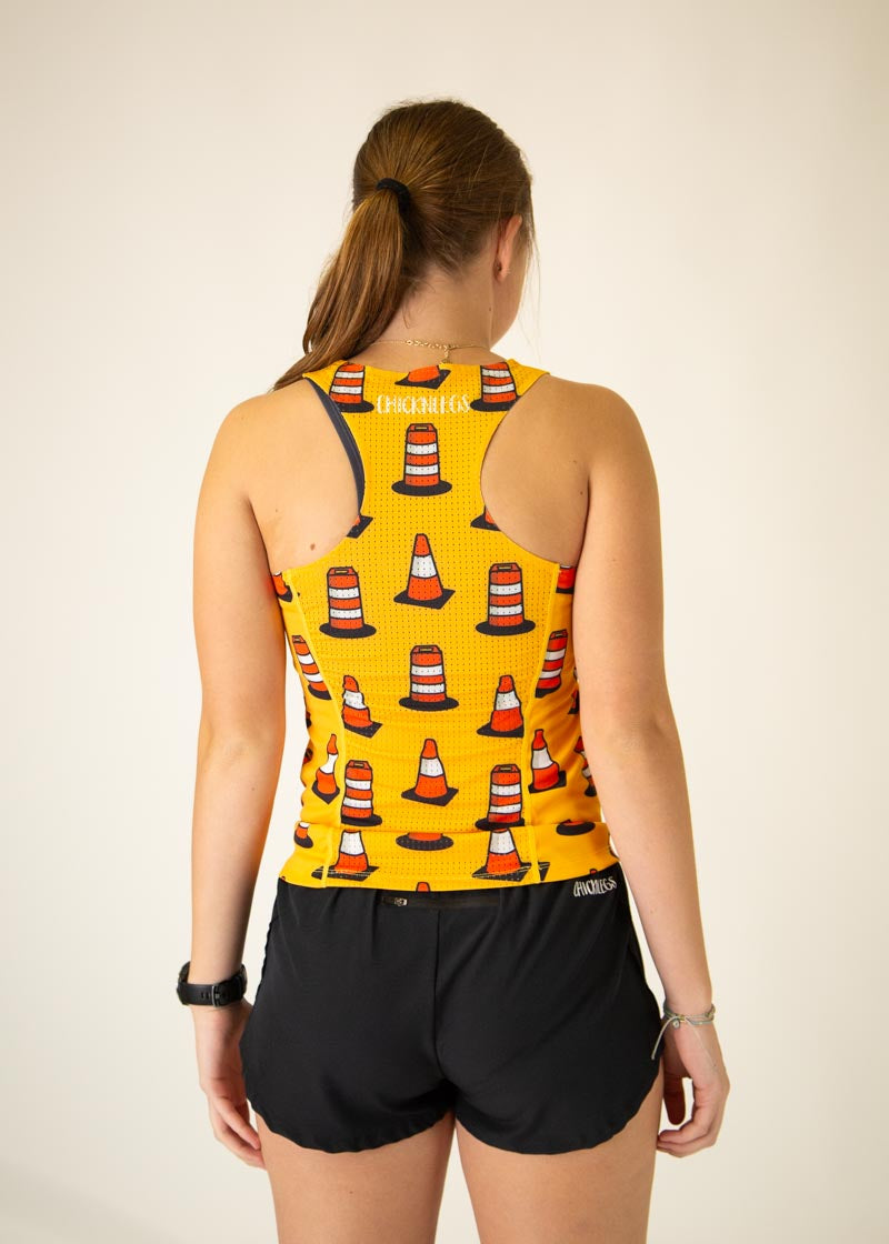High-Performance Women's Running Singlet - Breathable & Moisture-Wicking Workout Top for Runners & Athletes - Ideal for Marathons, Gym Training & Outdoor Sports