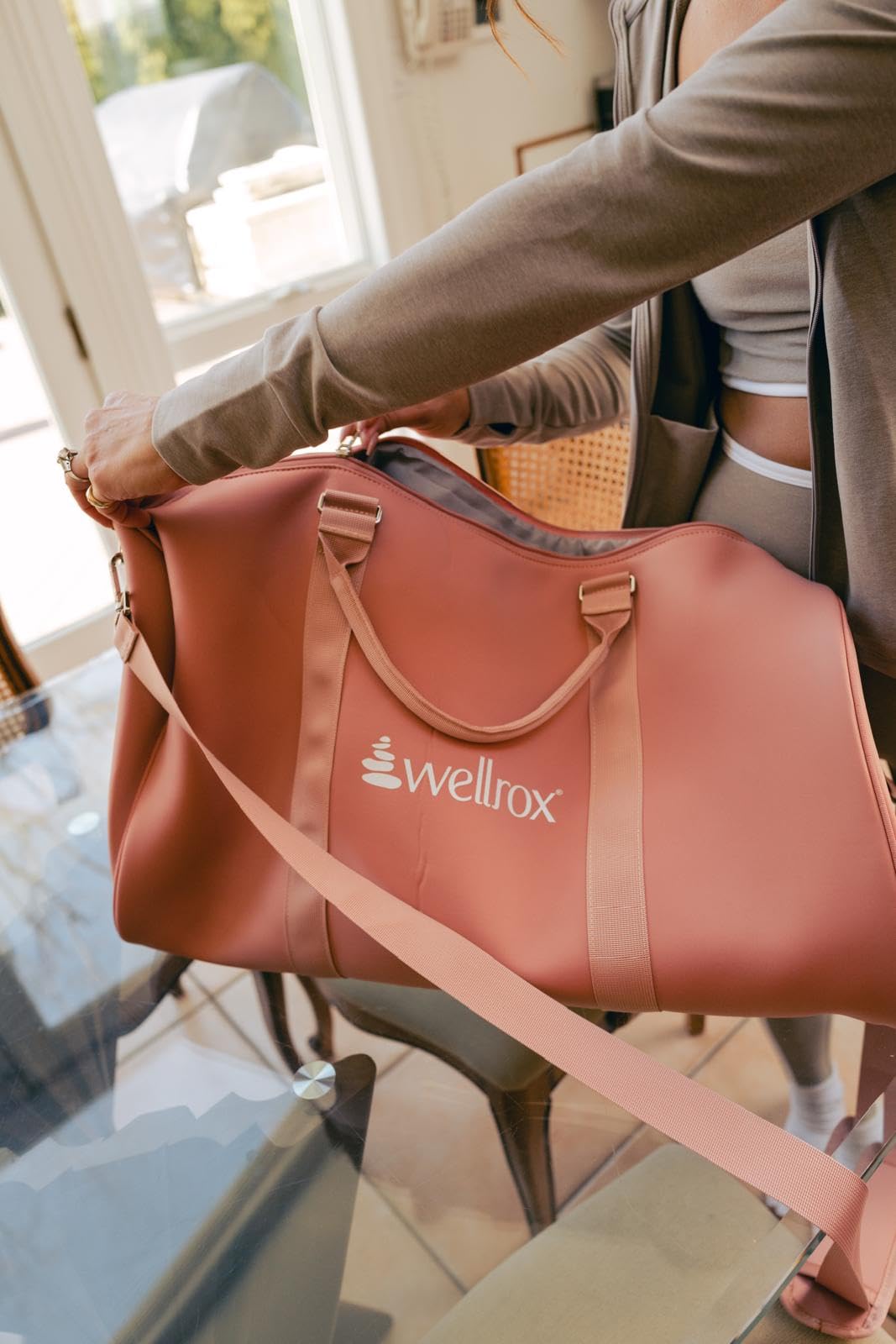 Premium Neoprene Weekender Duffle Bag for Women - Waterproof Travel Carry On & Overnight Bag (Rose Gold, 22x10x13 Inches) - Gym, Beach, Weekend Getaways & Business Trips