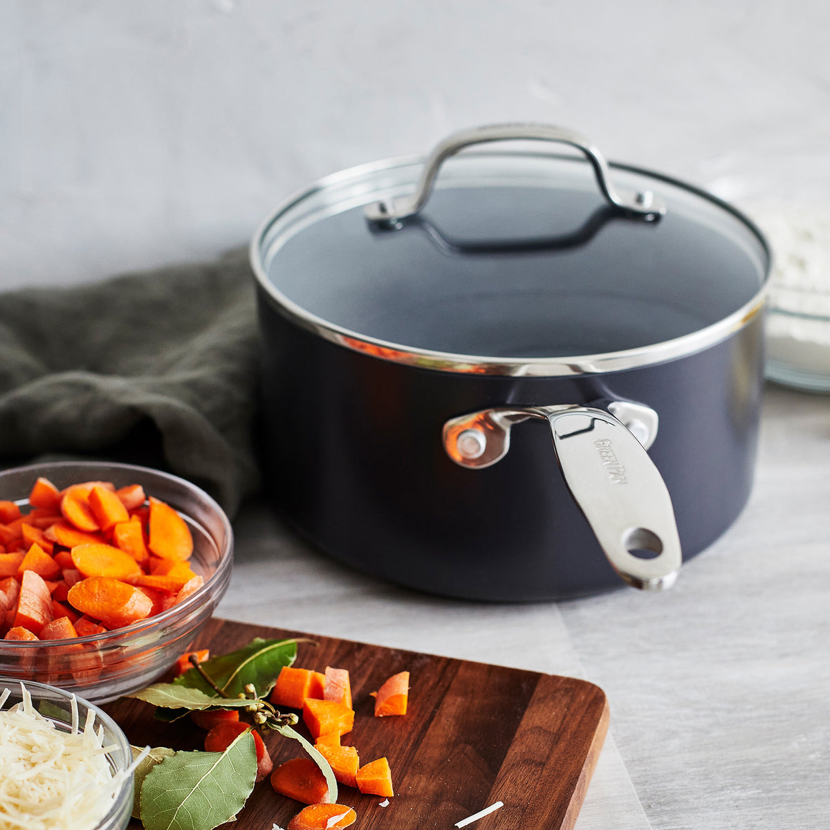 Valencia Pro Ceramic Nonstick 11-Piece Cookware Set - Non-Toxic PFOA-Free Pots and Pans for Healthy Cooking | Perfect for Frying, Boiling, Baking & Everyday Kitchen Use