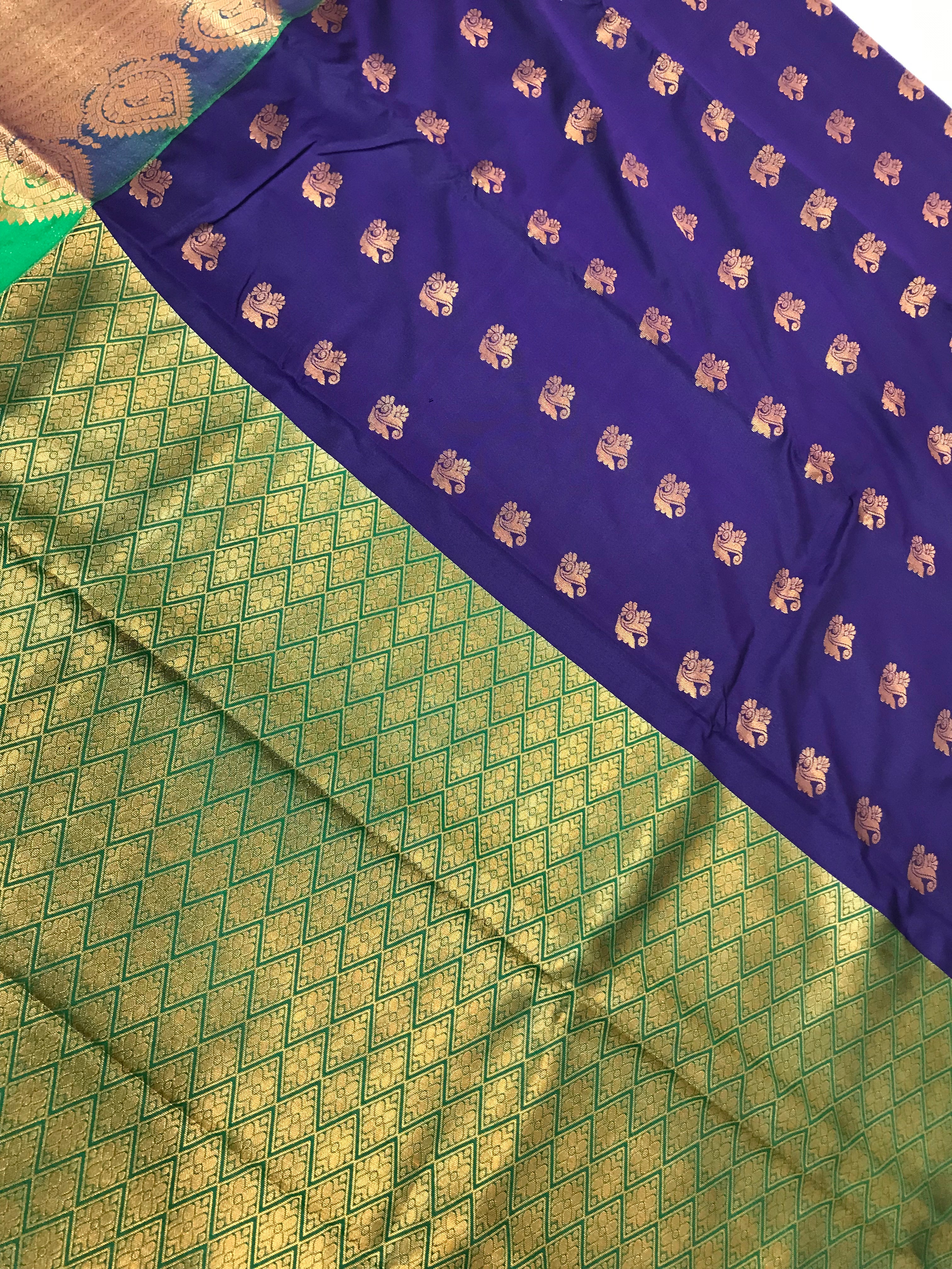 Elegant Navy Blue Pure Kanchi Silk Saree with Golden Zari for Women | Traditional Indian Attire for Weddings & Festivals