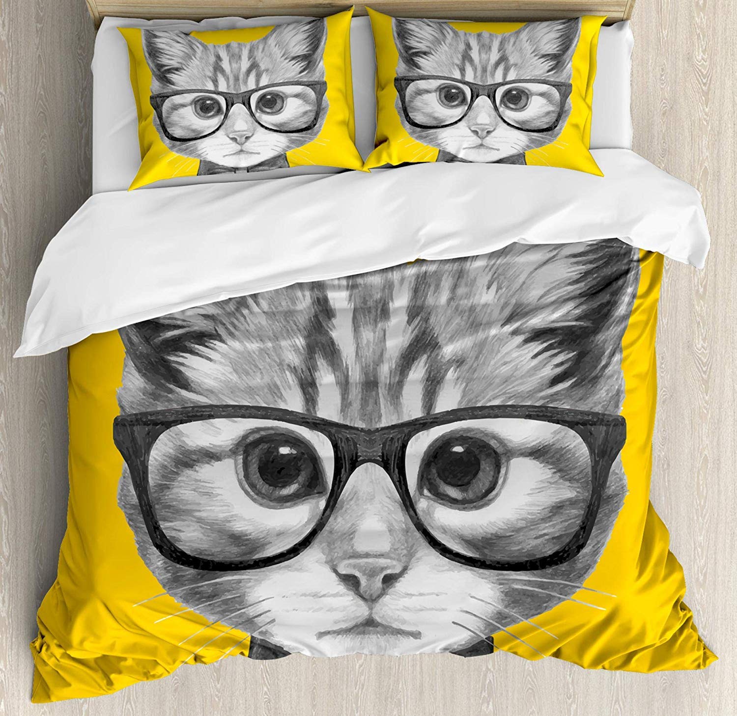 4-Piece Sketchy Hand-Drawn Hipster Cat with Glasses Bedding Set - California King Size Duvet Cover, Sheets & Pillowcases for Kids, Teens & Adults | Cozy Bedroom Decor for Cat Lovers