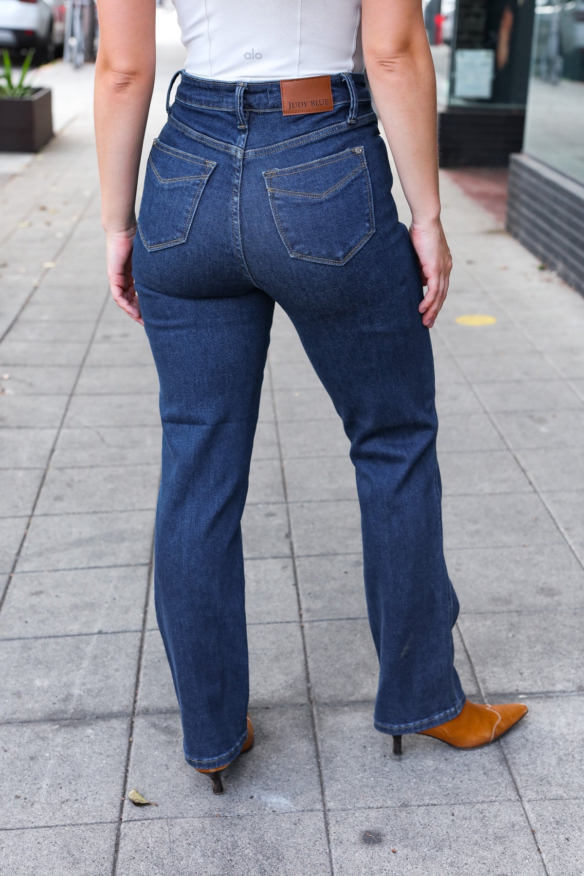 Judy Blue Dark Wash High Waisted Straight Fit Jeans for Women - Comfortable Stretch Denim Pants for Casual Wear & Everyday Outfits