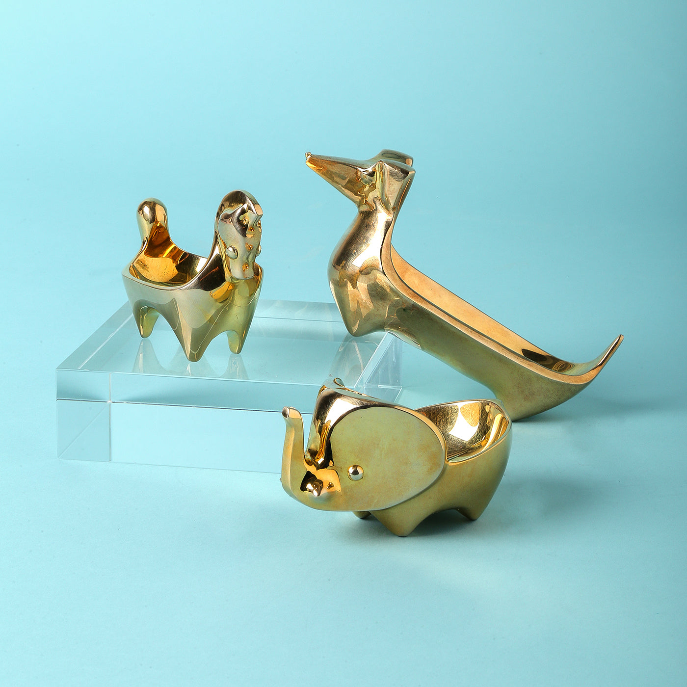 Elegant Brass Elephant Ring Dish - Handmade Jewelry Holder for Rings, Earrings & Small Accessories - Perfect for Bathroom, Bedroom & Vanity Organizer