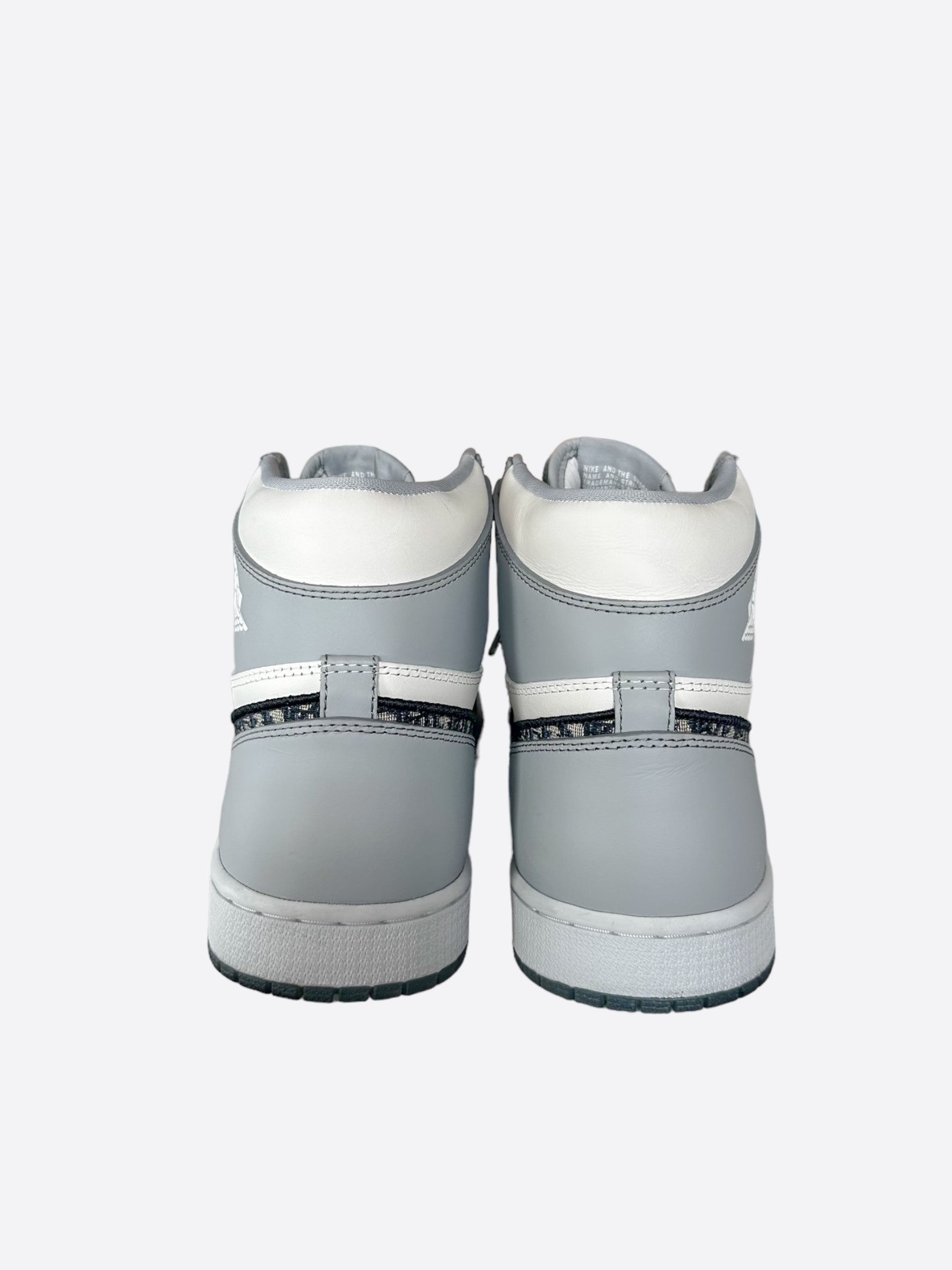Dior Air Jordan Grey & White Oblique High Top Sneakers - Men's Luxury Basketball Shoes for Streetwear & Fashion - Perfect for Casual Outfits, Sneaker Collecting & Urban Style