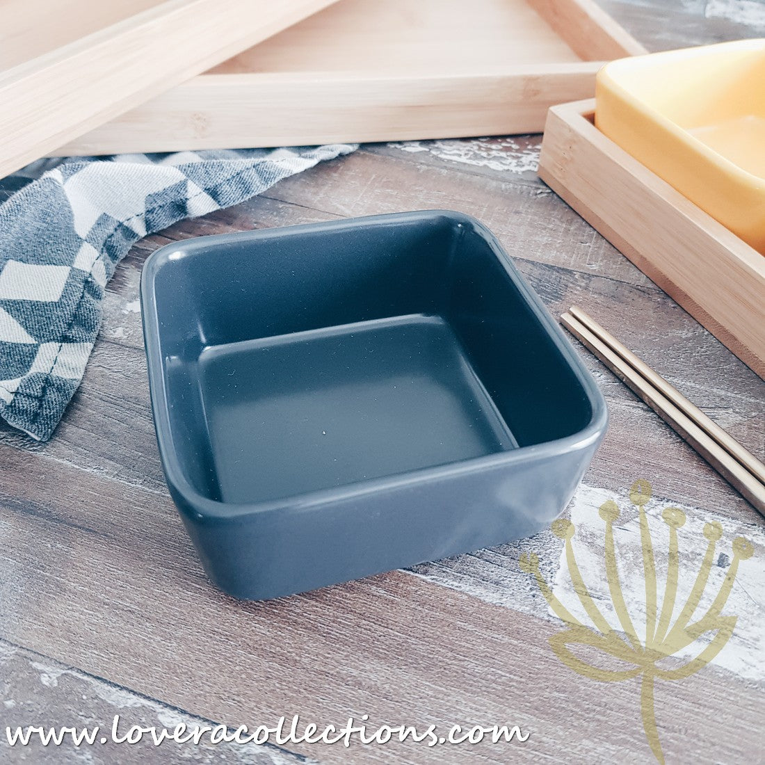 Kalours Assorted Colors Square Condiments Dishes & Wooden Trays Set - Perfect for Party Serving, Appetizer Display, and Home Decor (50% Off Clearance Sale)