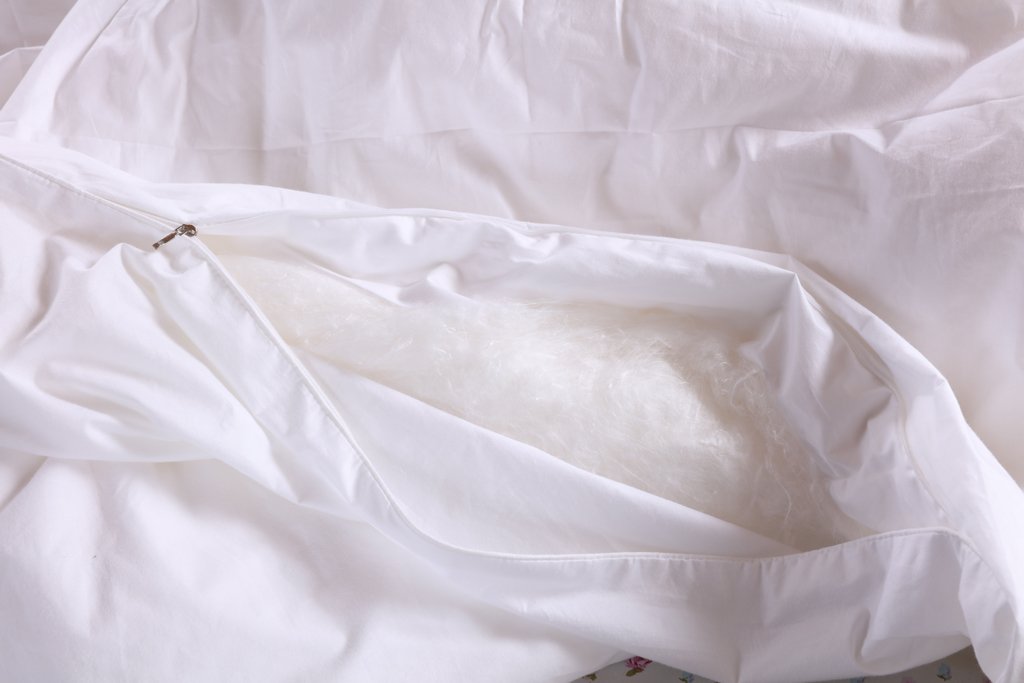 LEAFELL 100% Pure Long Grade Mulberry Silk Comforter - Full Size Winter Duvet with Breathable Lightweight Design | Perfect for Cold Weather Bedding & Luxury Sleep Comfort
