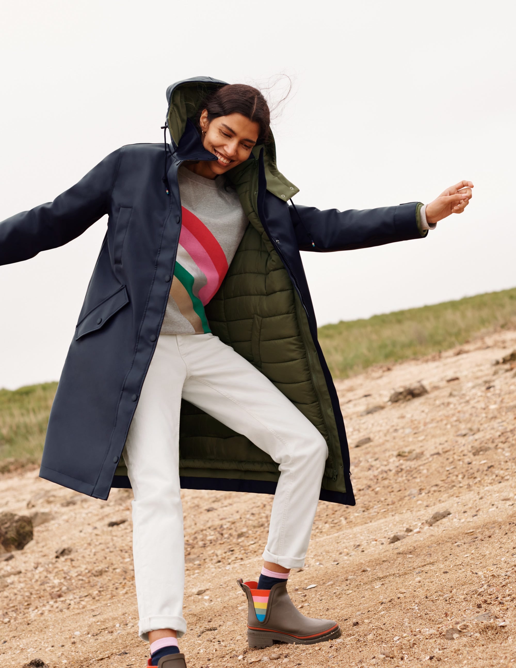 Waterproof Bamburgh Raincoat for Men & Women - Navy & Khaki Outdoor Jacket - Perfect for Hiking, Camping & Daily Commute