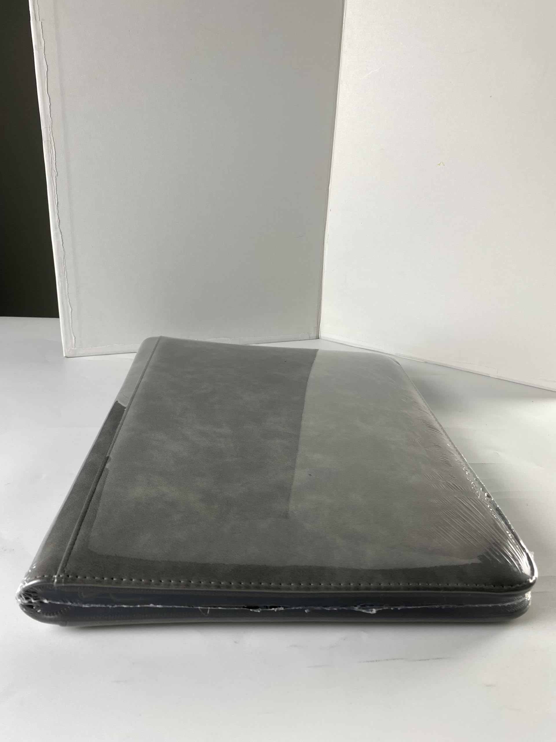 Premium 9-Pocket Side Loading Trading Card Binder - Holds 540+ Cards | Zippered TCG Album for MTG, Yugioh, Pokemon, Sports Cards | Durable Card Collection Organizer for Gaming Tournaments & Storage