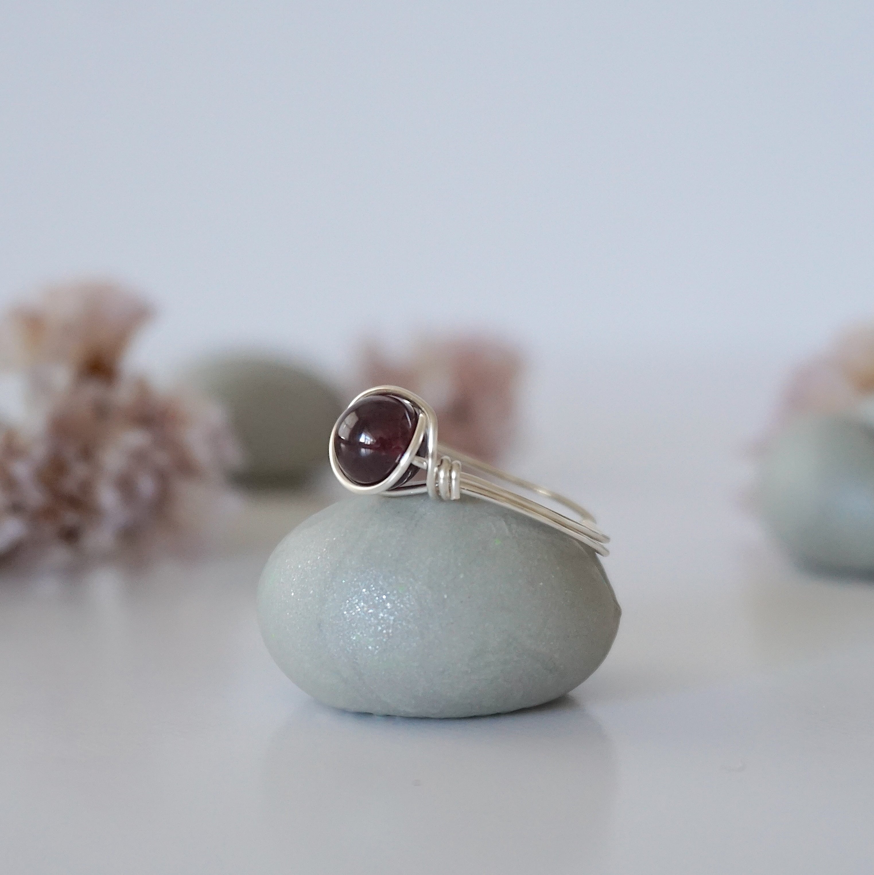Gorgeous Garnet Birthstone Ring for Women - January Birthstone Jewelry, Dainty Stackable Ring, Perfect Gift for Mom, Wife, Daughter | Ideal for Birthday, Anniversary, Valentine's Day