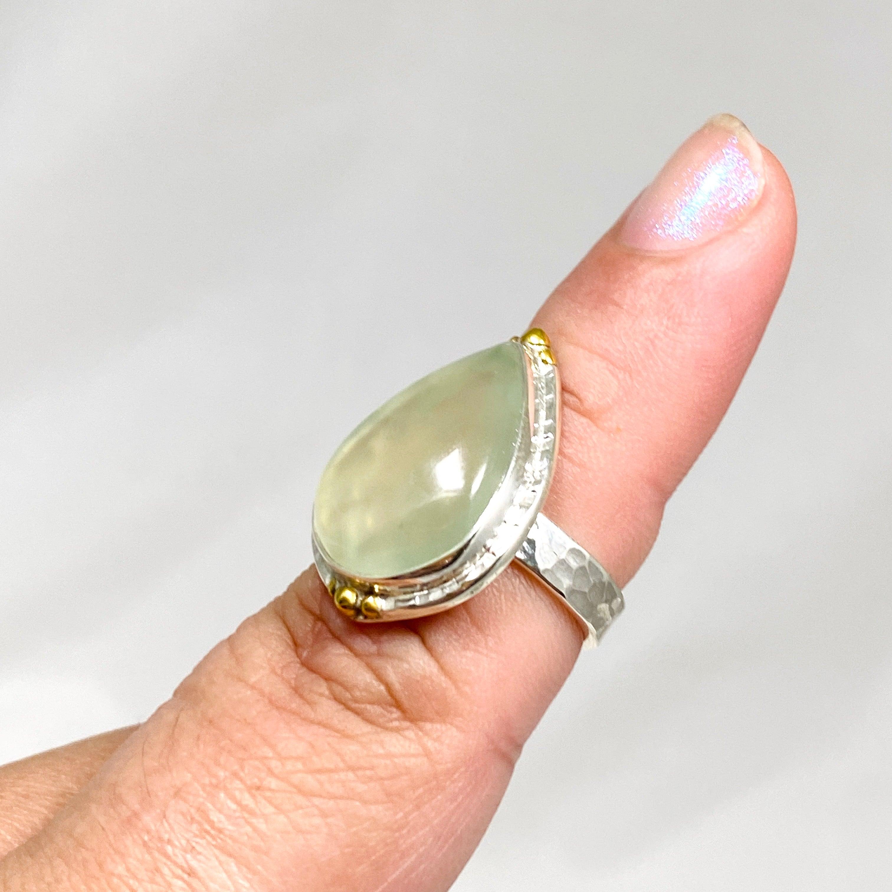 Prehnite Teardrop Hammered Band Ring with Brass Accents - Size 7 KRGJ3160 | Boho Chic Jewelry for Women, Perfect for Everyday Wear & Special Occasions