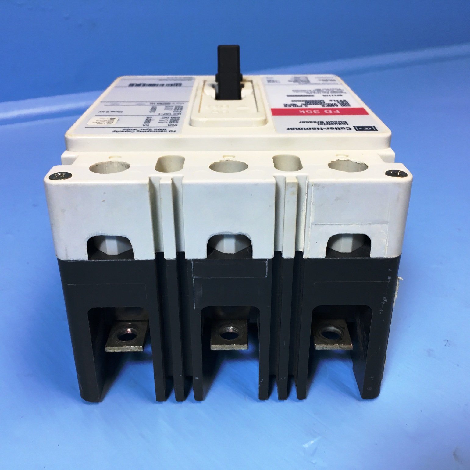 Eaton Cutler-Hammer FD3200 35k Series C Circuit Breaker - High Performance Electrical Protection for Commercial & Industrial Use