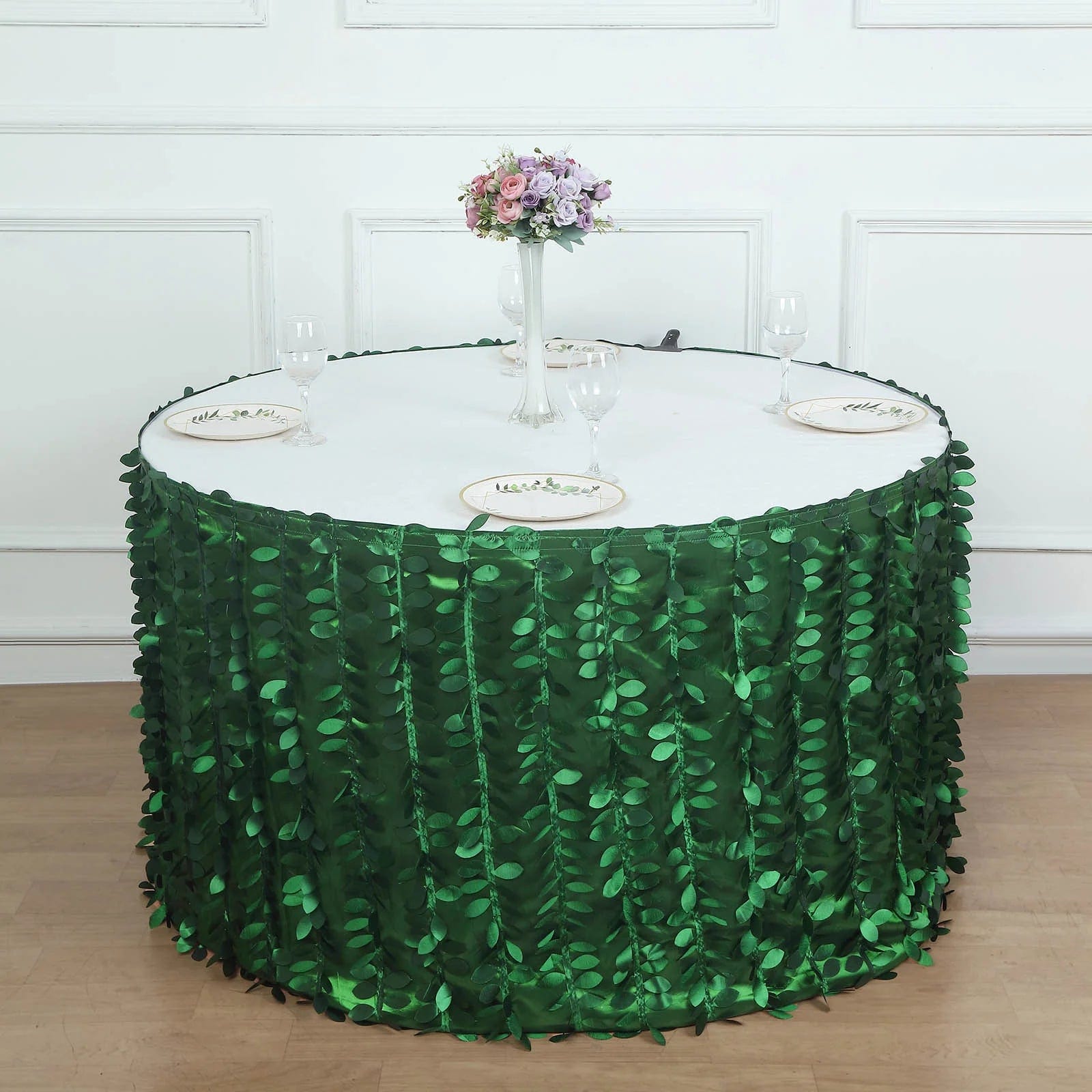 3D Leaves Petals Design Taffeta Table Skirt - Elegant Green Table Cover for Weddings, Parties & Events - Perfect for Banquet Decorations & Special Occasions