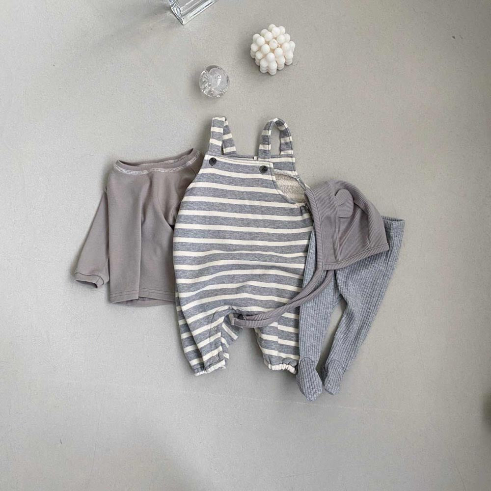Robbie Ribbed Baby Footie Pajamas - Soft Grey Cotton One-Piece Sleepsuit for Newborns & Infants | Cozy & Warm for Nighttime & Naptime
