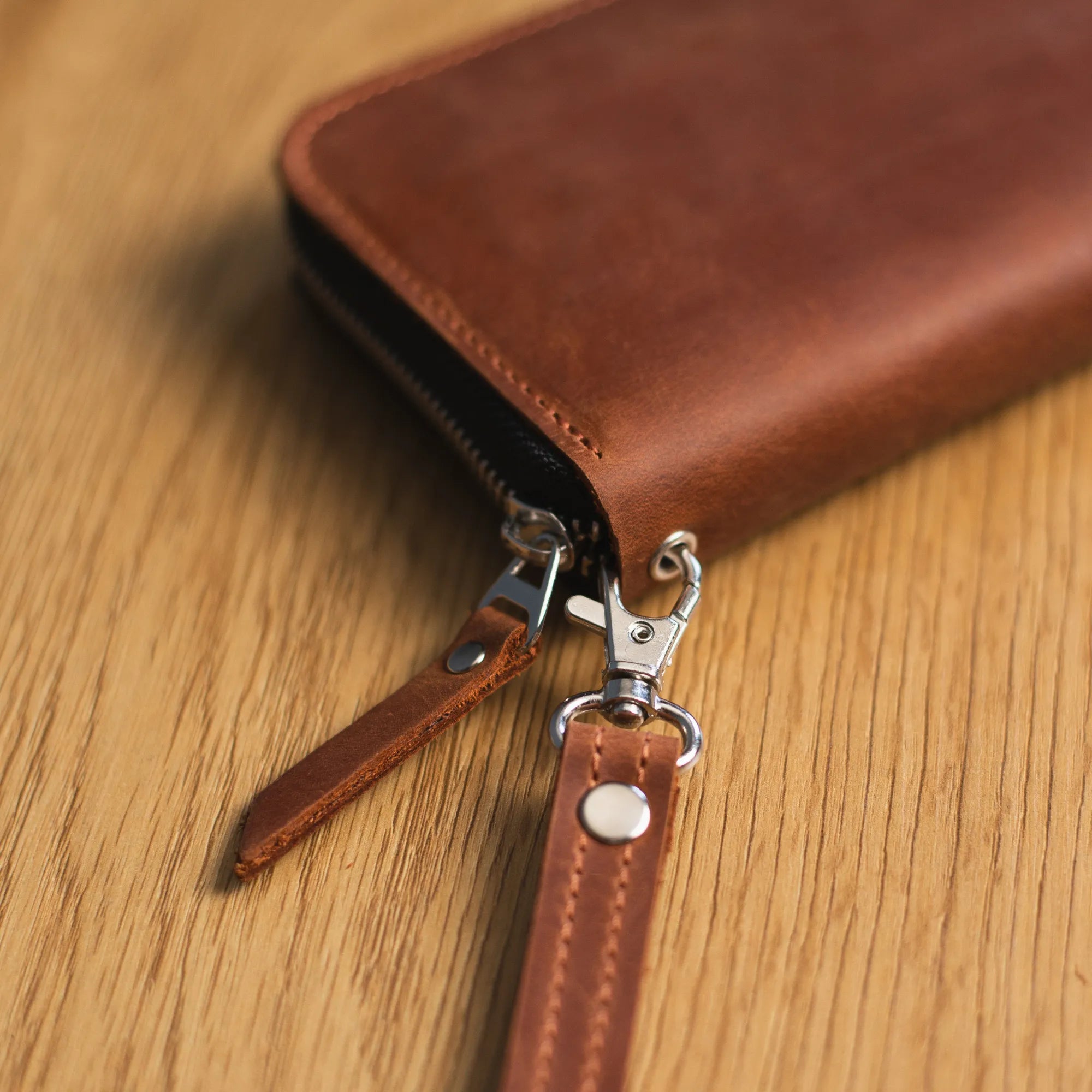 Lagom Long Zippered Wallet for Men & Women - Slim RFID Blocking Leather Bifold Wallet with Multiple Card Slots - Perfect for Travel, Business & Everyday Use