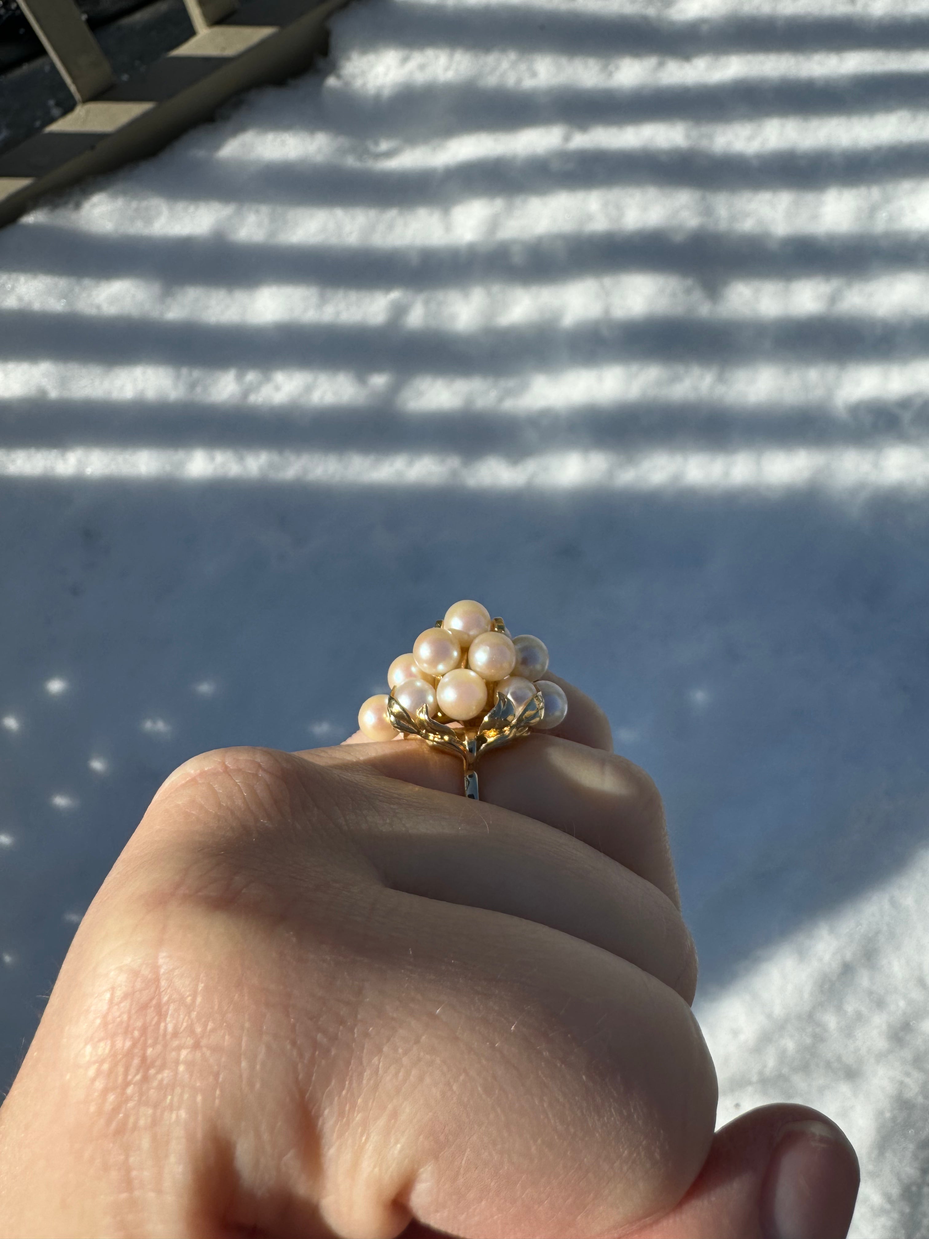 Elegant Cluster Pearl Ring for Women - Vintage Style Pearl Jewelry Gift for Wedding, Party & Special Occasions