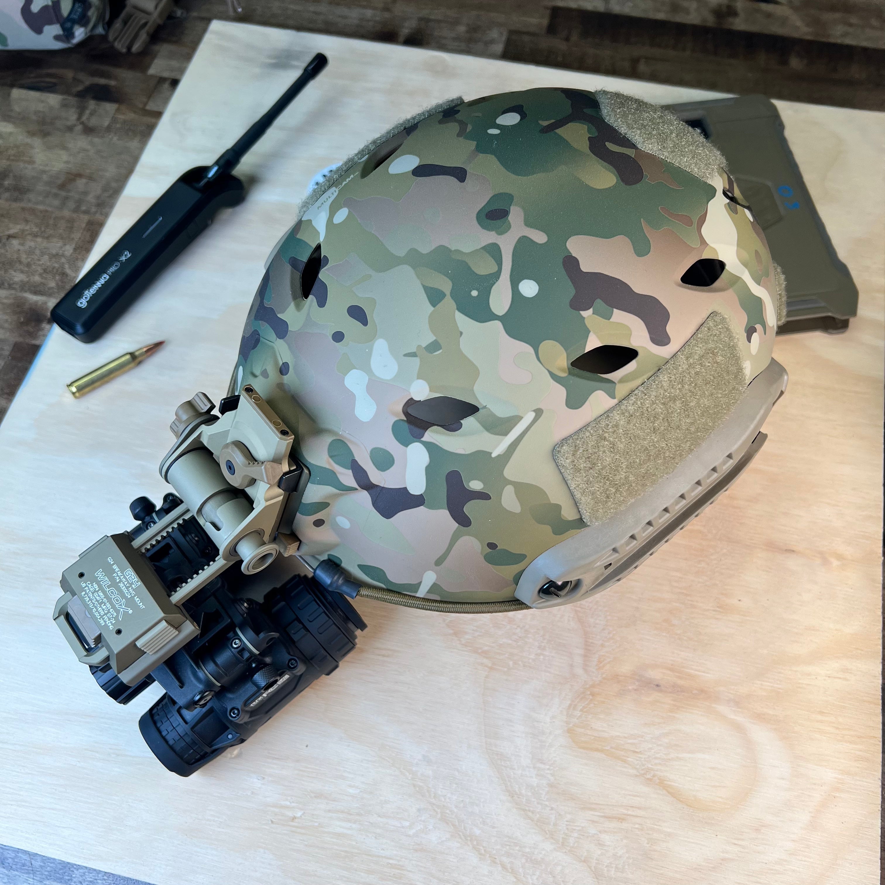 RNV 31 Gen 2+ White Phosphor Night Vision Goggles - Lightweight Complete Kit for Hunting, Security & Outdoor Adventures