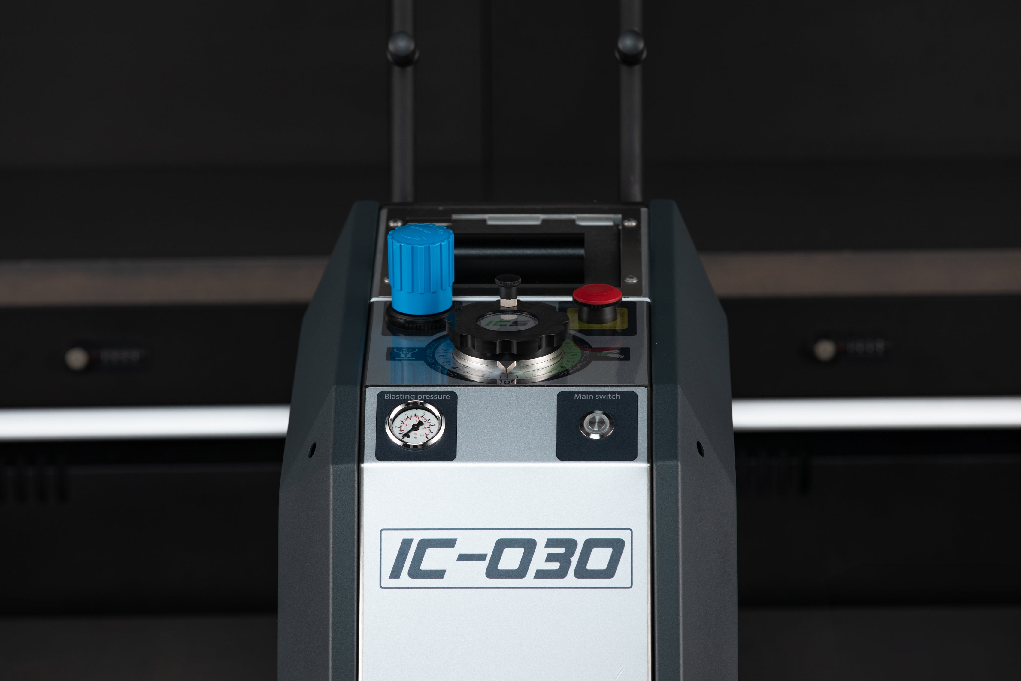 ICS IC 030 Evo II Dry Ice Blasting Machine - Professional Industrial Cleaning Equipment for Automotive, Food Processing & Mold Removal