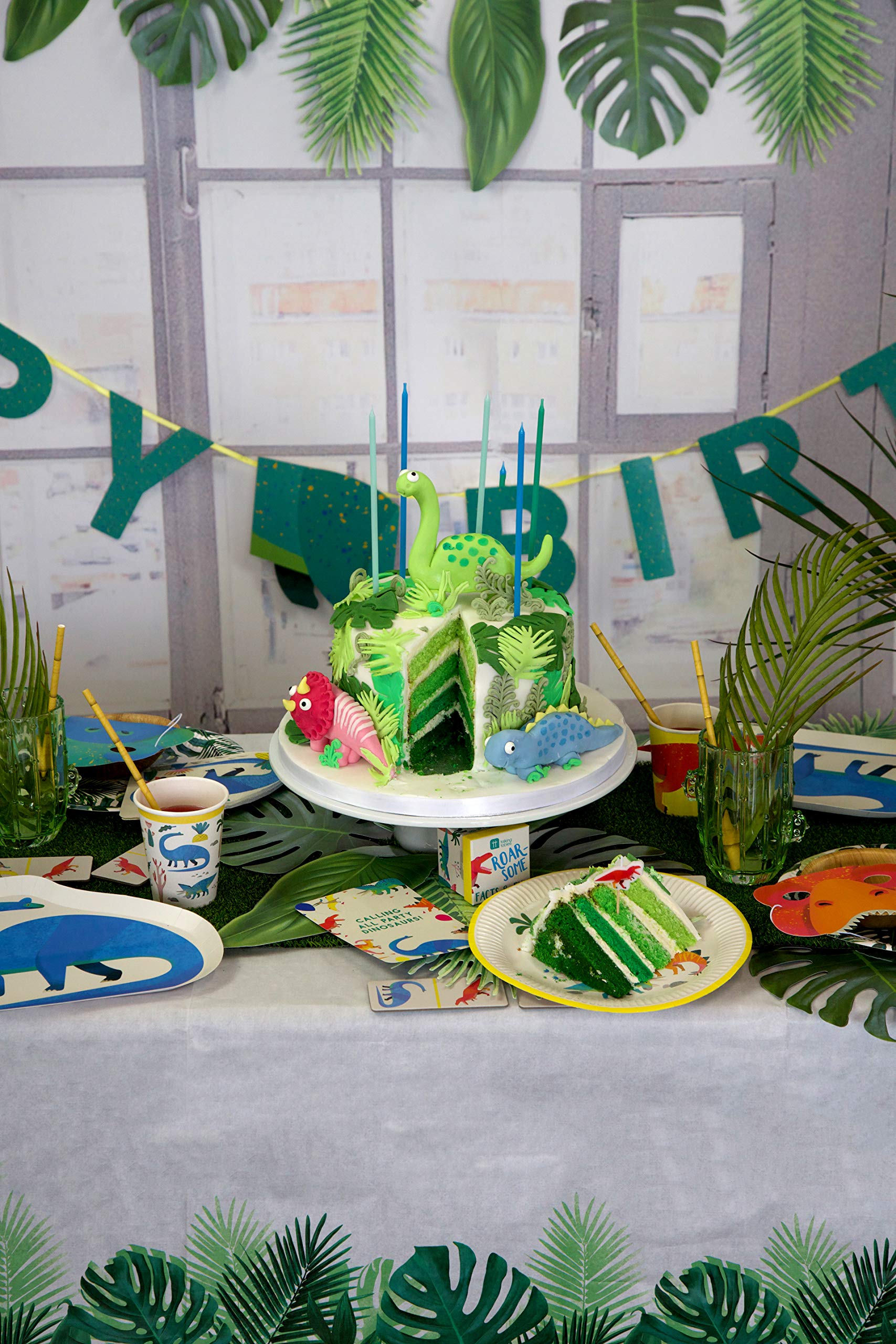 Tropical Palm Leaf Disposable Tablecloth - Green Paper Table Cover for Kids Party, Jungle Theme, Dinosaur Party, Hawaiian Luau, Summer BBQ, Tiki Bar Decor - Perfect for Birthday Celebrations, Outdoor Events & Themed Decorations