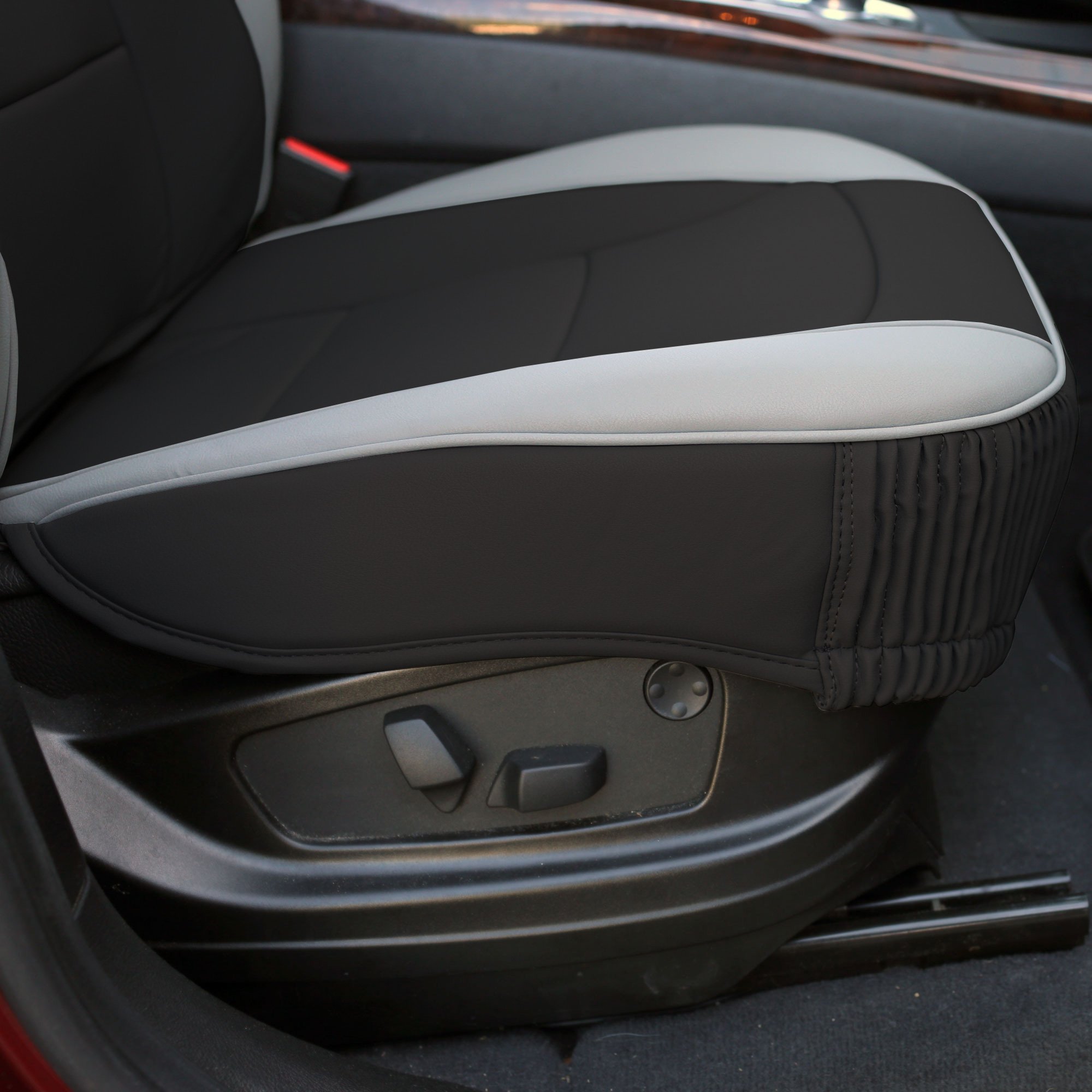 Ultra Comfort Leatherette Gray Black Car Seat Cushions Set with Non-Slip Dash Mat - Universal Fit for Cars, Trucks & SUVs - Waterproof Faux Leather Seat Covers for Driving Comfort & Back Support - Perfect for Long Commutes, Road Trips & Daily Errands
