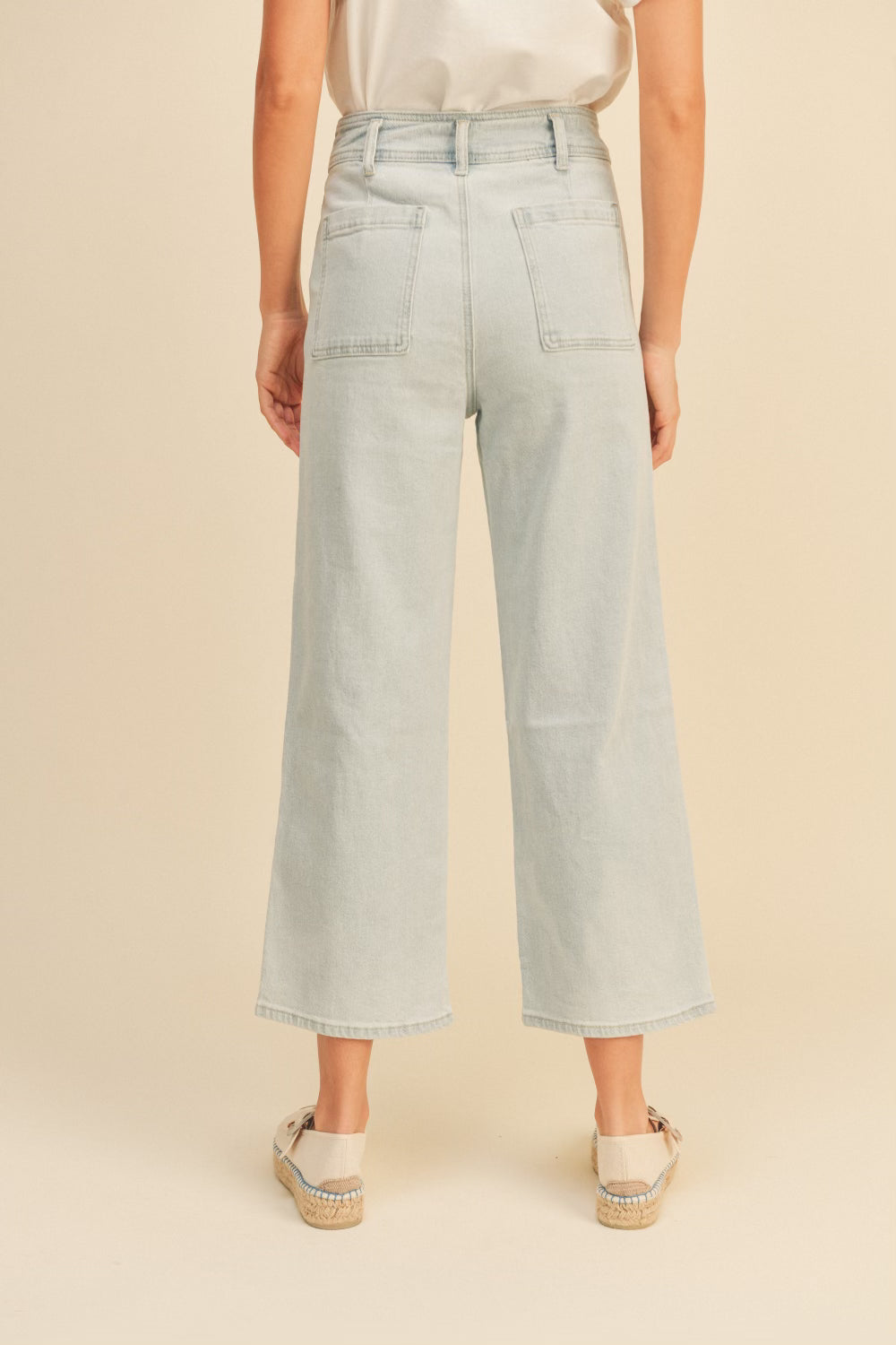 Stylish Stretch Denim Pocket Pants for Women - Comfortable Slim Fit Jeans with Pockets - Perfect for Casual Wear, Work & Travel