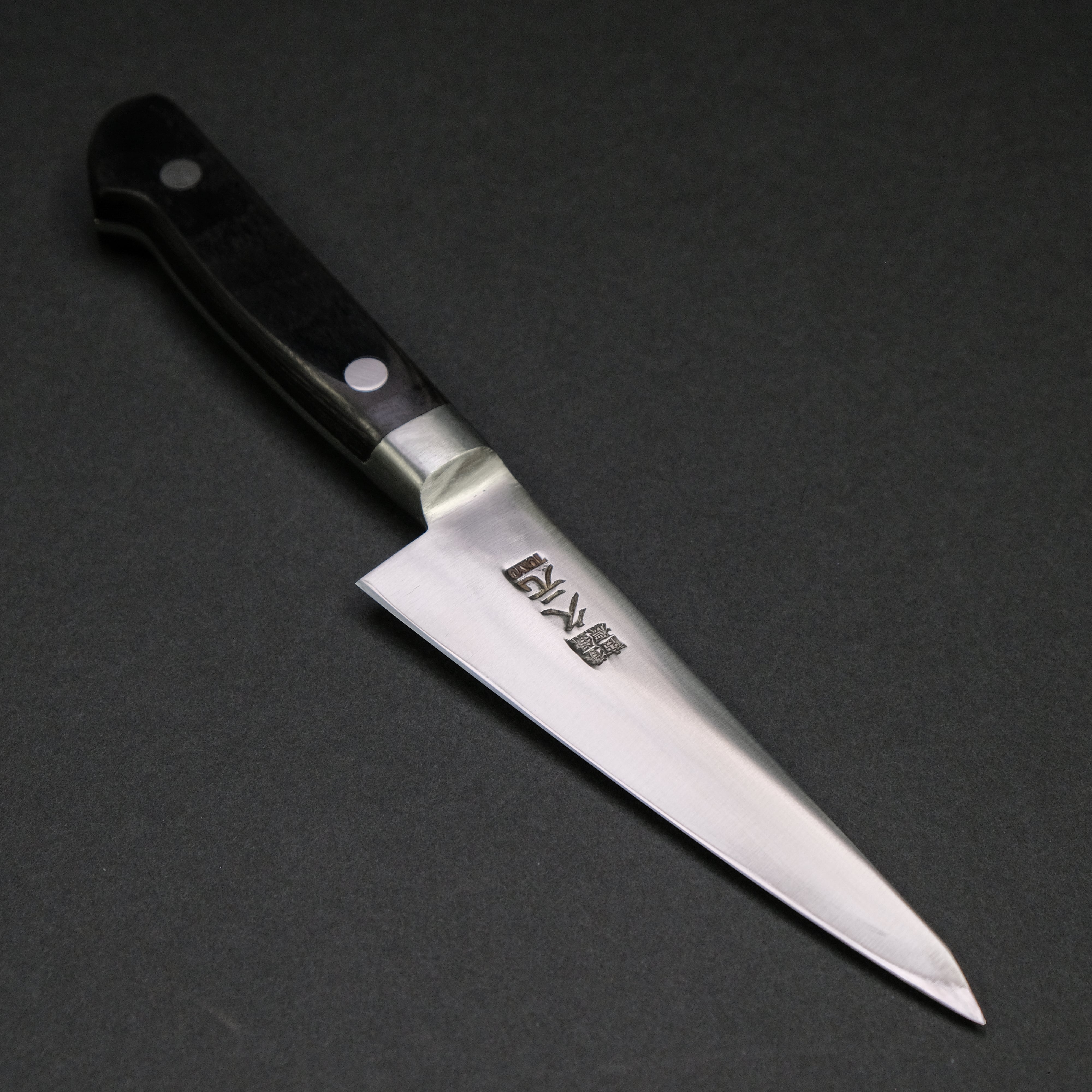 Premium Morihei Hisamoto Hagane Honesuki Kaku 135mm Japanese Boning Knife with Pakka Wood Handle - Perfect for Poultry, Meat Butchering & Professional Kitchen Use