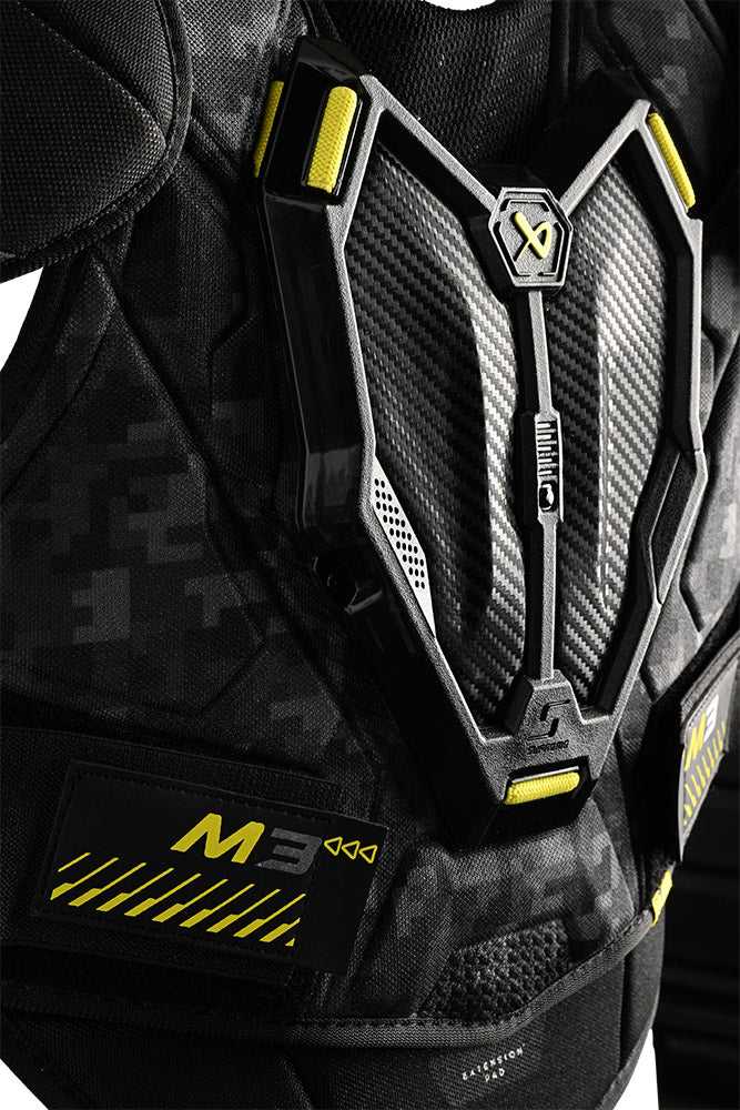Bauer Supreme M3 Senior Ice Hockey Shoulder Pads - Protective Gear for Hockey Players - Perfect for Games, Practice & Training Sessions