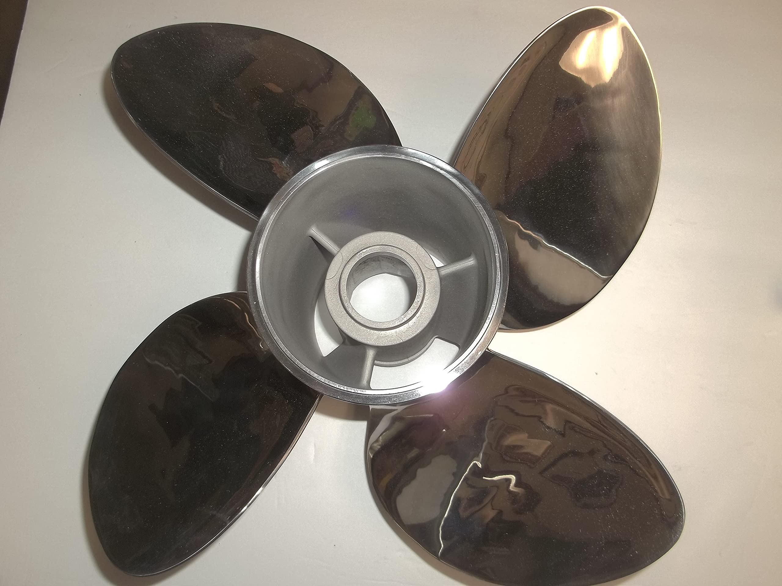RPS 4-Blade Stainless Steel Boat Propeller 14.25x17 RH Alpha - Compatible with Mercury Mercruiser Alpha One & Bravo 1 Outdrives - Perfect for Speed Boating, Fishing & Watersports