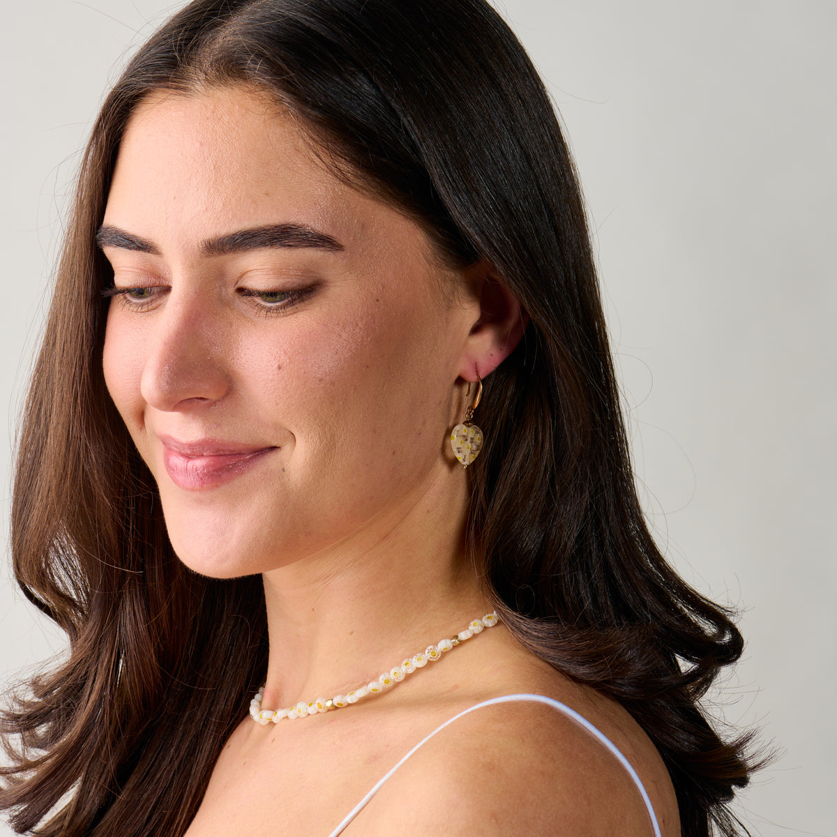 Daisy Heart Drop Earrings for Women - Romantic Floral Dangle Earrings Jewelry Gift for Valentine's Day, Anniversary & Date Night - Perfect for Parties, Weddings & Special Occasions