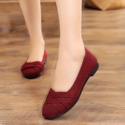 Women's Comfortable Flat Shoes - Breathable & Lightweight Cloth Slip-Ons for Casual Wear, Walking & Travel