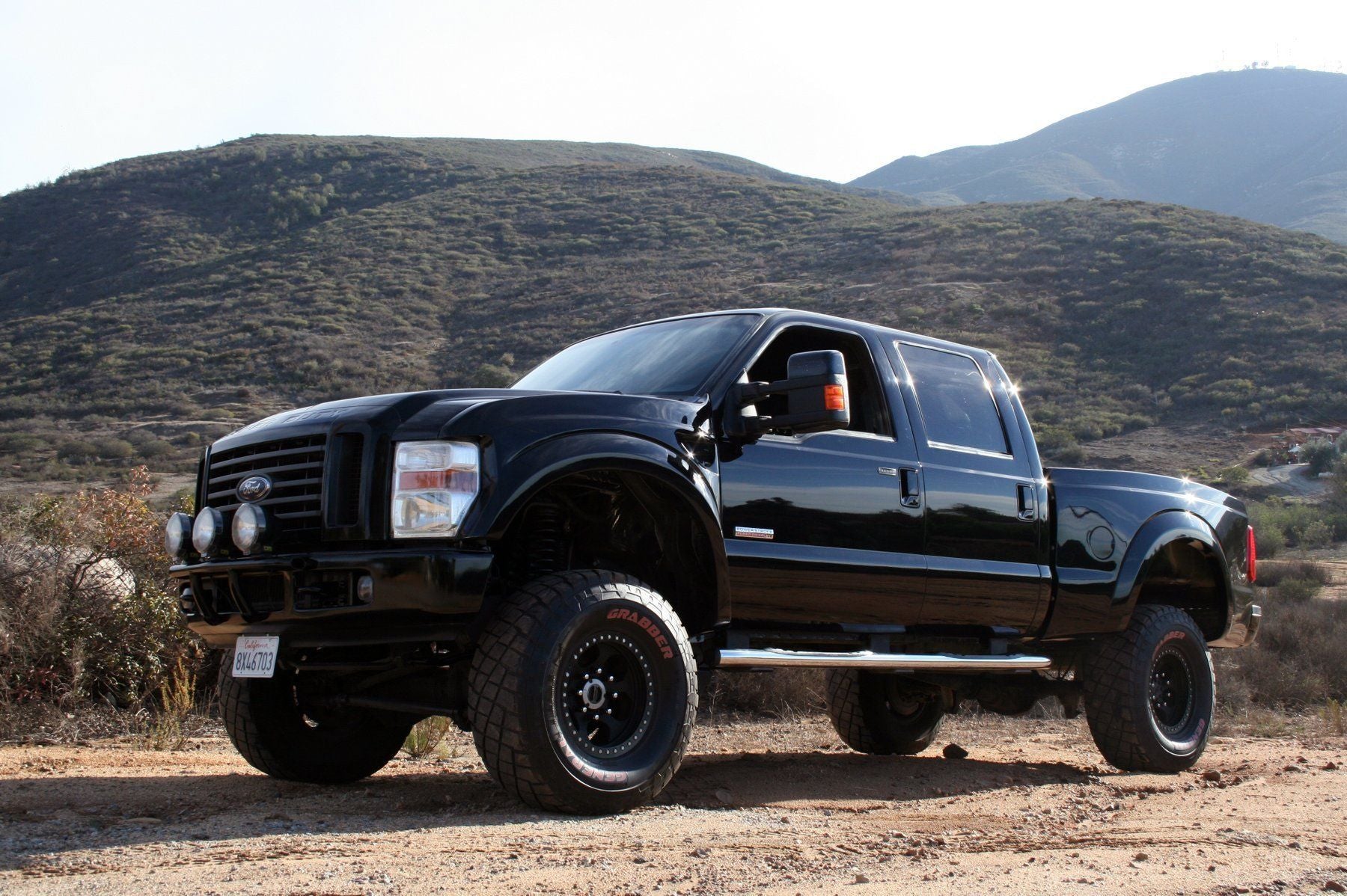 2008-2010 Ford F250 Replacement Fenders - Durable OEM Style Front & Rear Fender Panels for Ford Super Duty Trucks - Perfect for Off-Roading, Towing & Heavy-Duty Work