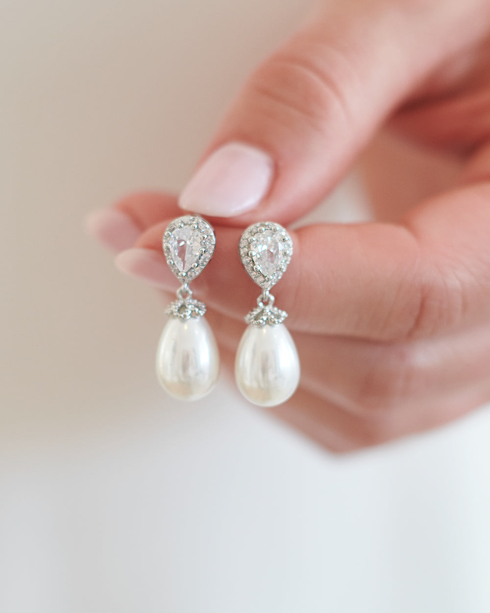 Nina Pearl & CZ Stud Earrings for Women - Elegant Cubic Zirconia and Pearl Jewelry Set - Perfect for Weddings, Parties, and Special Occasions