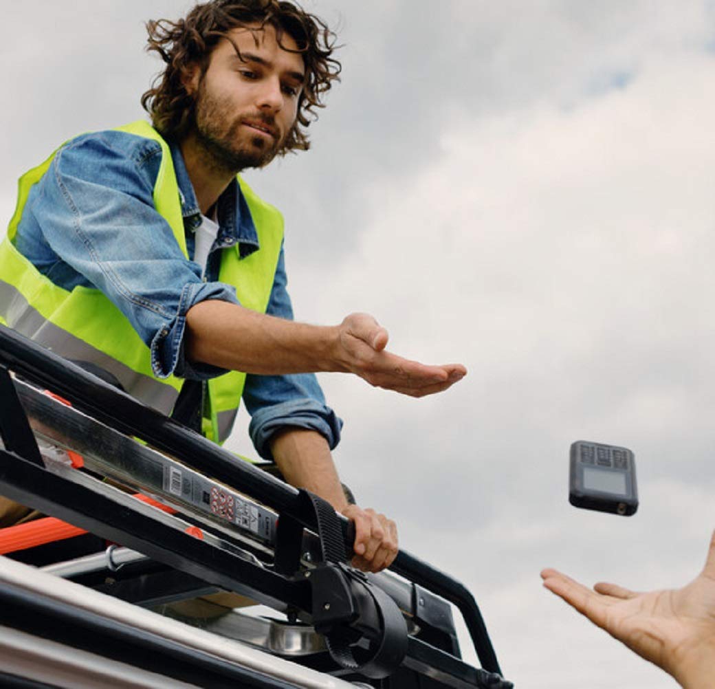 Nokia 800 Tough Rugged 4G Feature Phone - 2.4