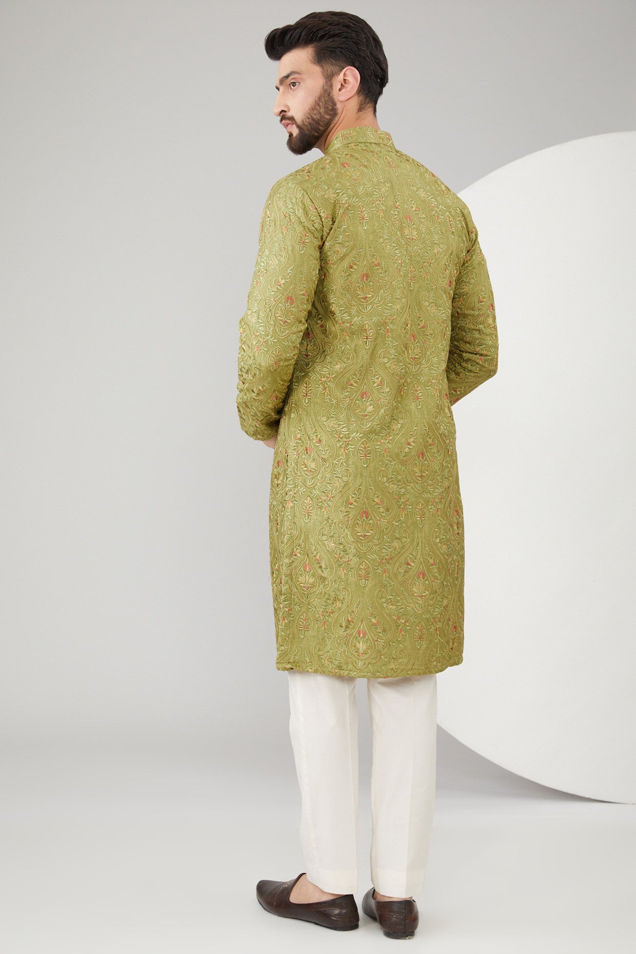 Exquisite Green Silk Kashmiri Embroidered Kurta for Women | Traditional Indian Mehendi Dress | Perfect for Weddings, Festivals & Special Occasions