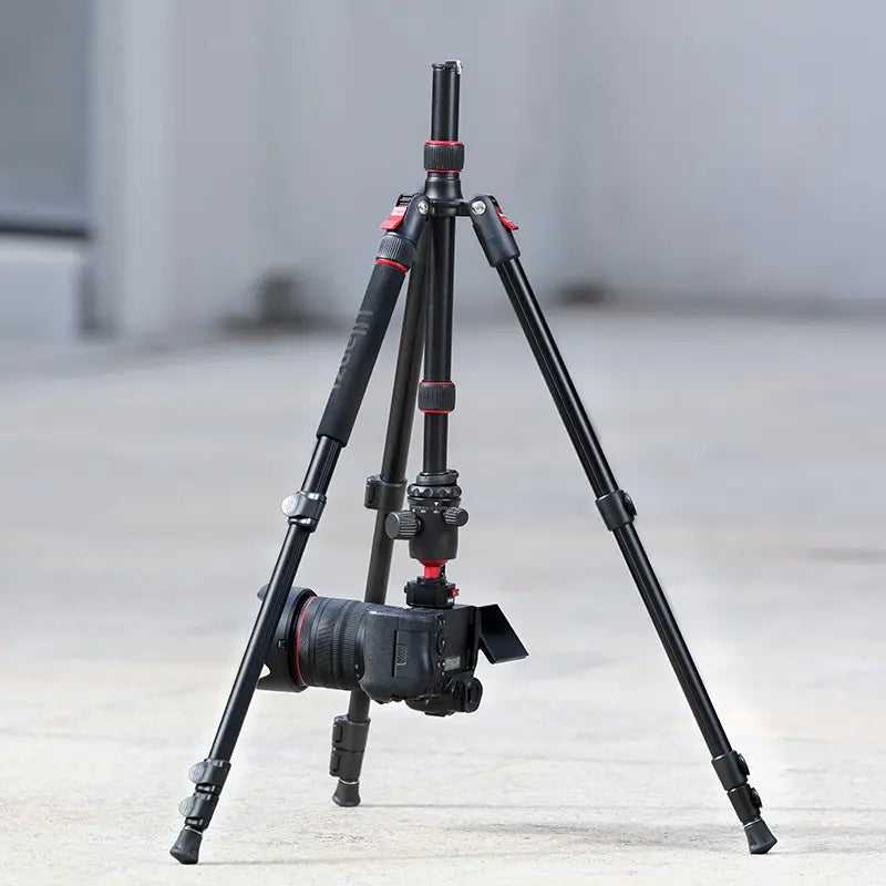 Ulanzi TT31 Quick Release Claw Tripod & Monopod T050CNB1 - Lightweight Aluminum Camera Stand for DSLR, Mirrorless, and Smartphones - Perfect for Travel, Vlogging, and Outdoor Photography