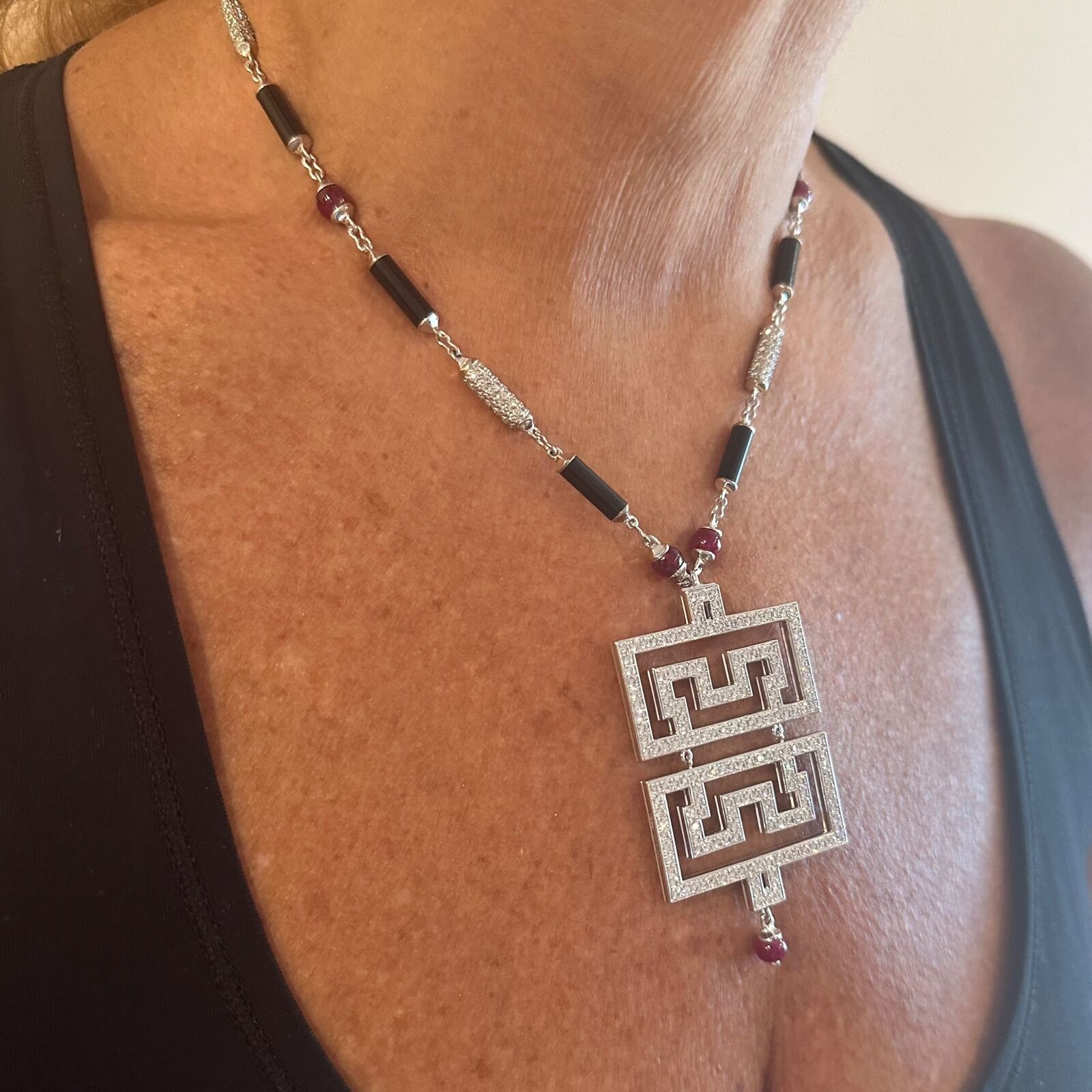 Cartier Le Baiser Du Dragon 18k White Gold Onyx Ruby Diamond Pendant Necklace - Luxury Jewelry Gift for Women, Perfect for Anniversaries & Special Occasions