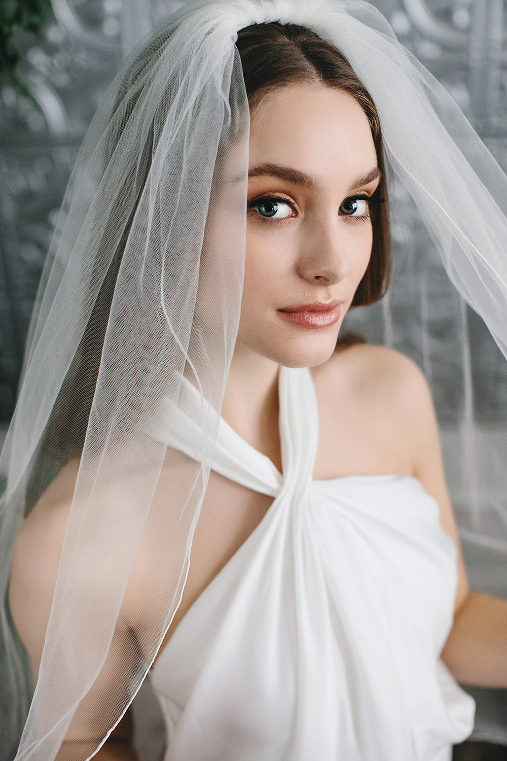 Elegant Pencil Edge Bridal Veil - Delicate Lace Wedding Veil for Bride | Perfect for Church Ceremony, Outdoor Wedding & Photography
