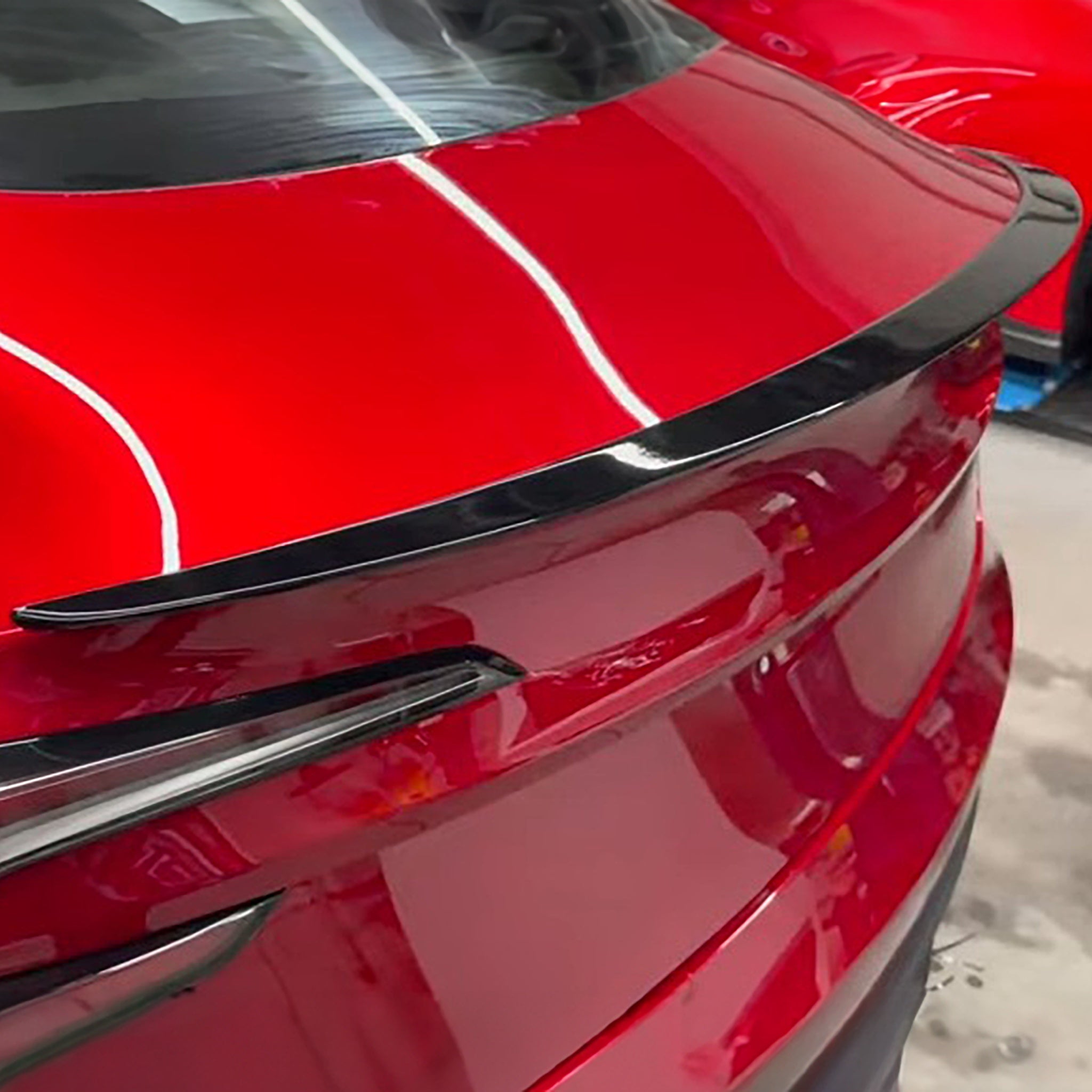 High-Performance Rear Spoiler for Tesla Model 3 Highland 2024+ - Carbon Fiber Trunk Lip Wing - Enhance Aerodynamics & Sporty Look - Perfect for Street Racing & Car Shows