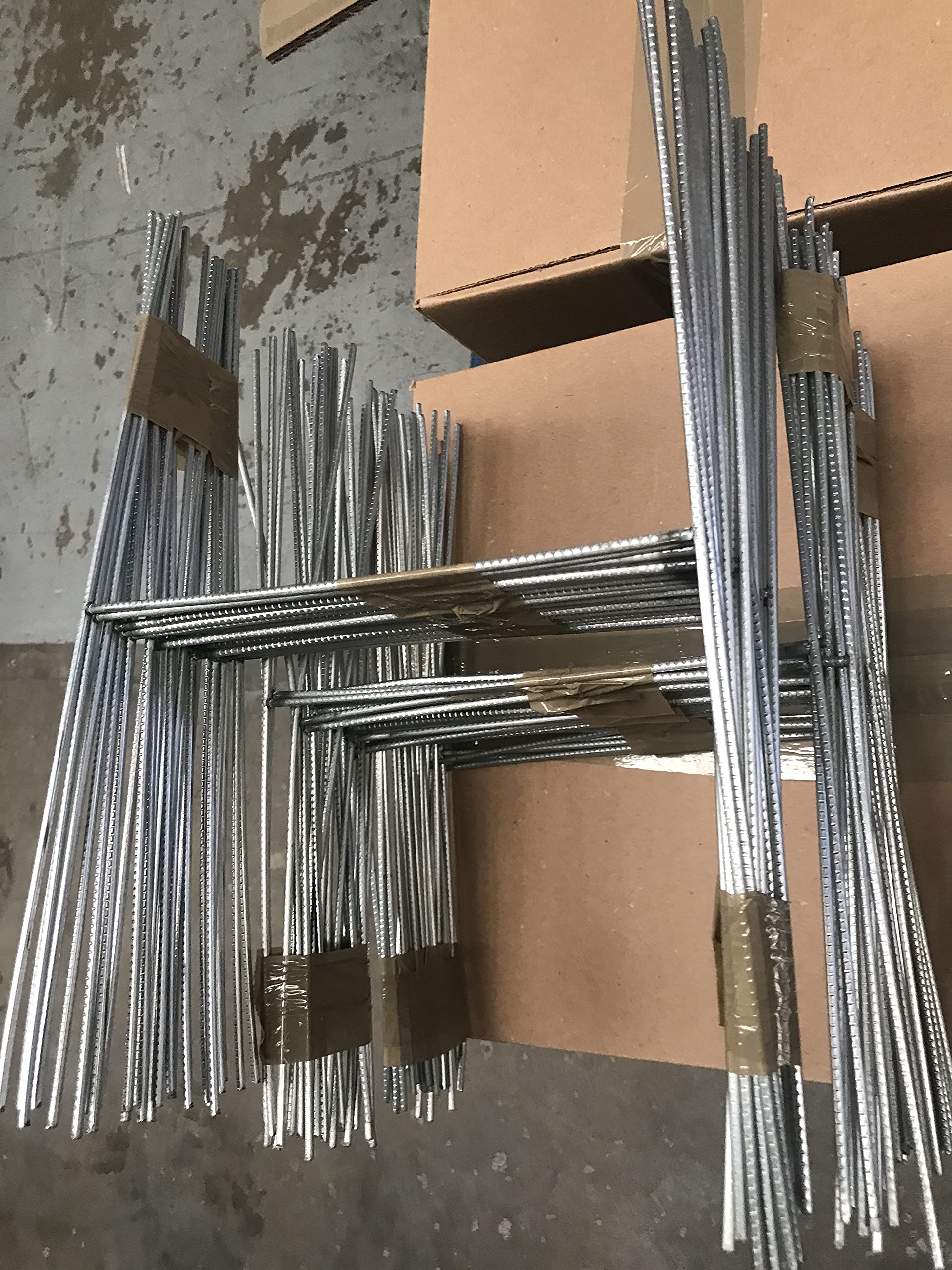 200 Pack 12x9 Inch Galvanized Metal Yard Sign Stakes - 9 Gauge Wire Stakes for 4mm/5mm Corrugated Sign Boards | Durable Outdoor Advertising, Political Campaigns, Real Estate Signs | Same Day Shipping (Pkg200Stake12'')
