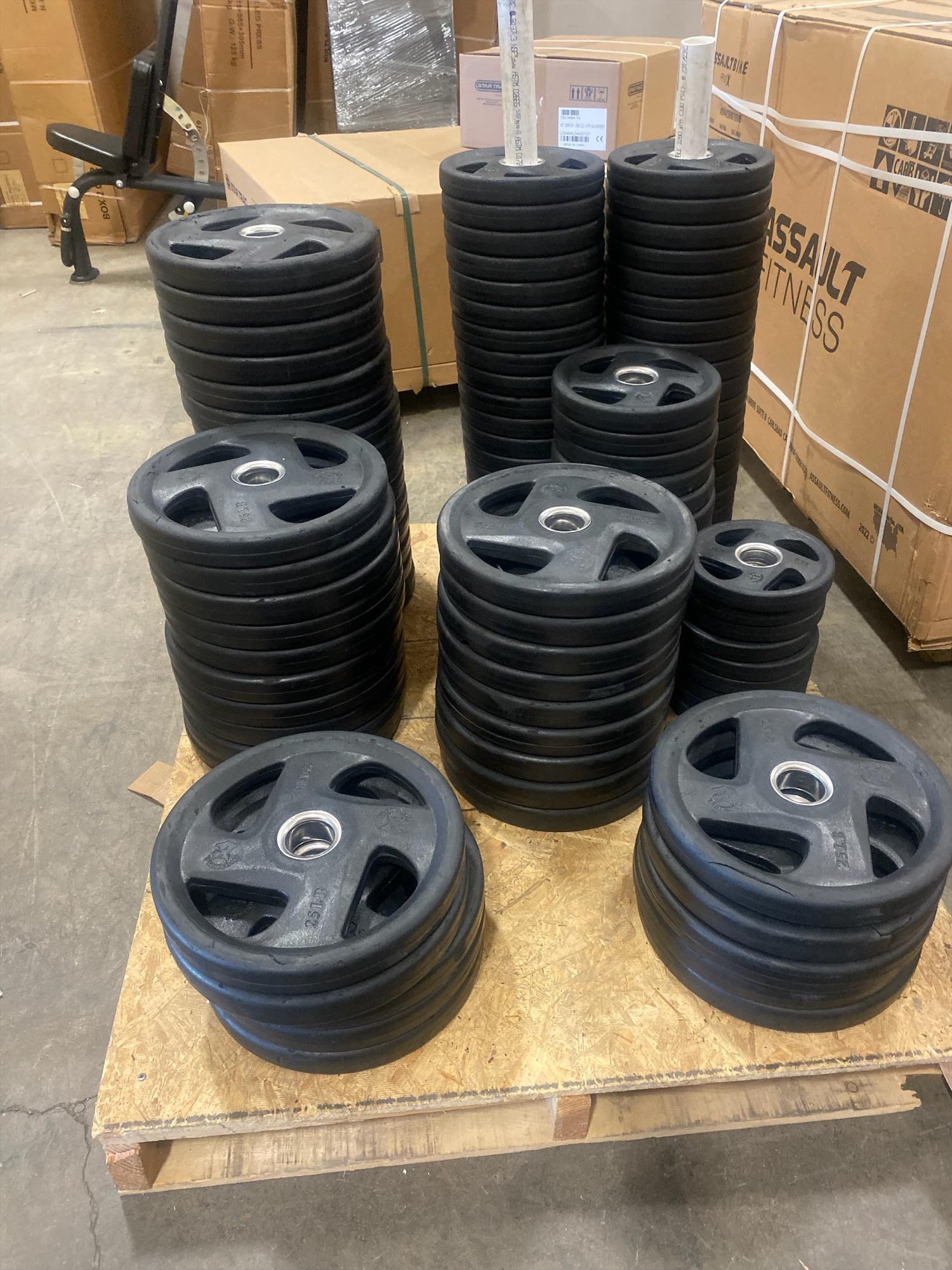 Premium Used Iron Bull EZ Grip Rubber Encased Olympic Weight Plates - Durable Gym Equipment for CrossFit, Powerlifting & Home Workouts