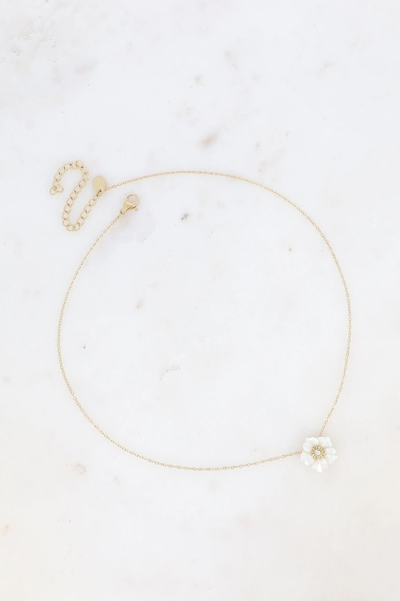 Pearl Flower and Crystal Pendant Necklace - Elegant Women's Jewelry for Parties, Weddings & Special Occasions