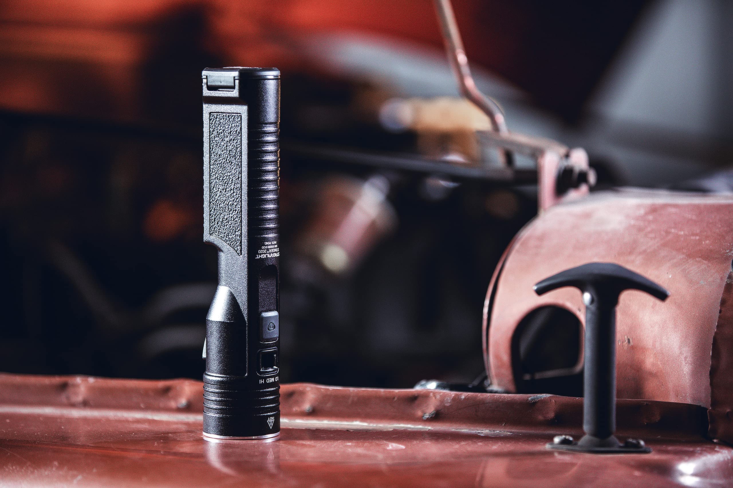 Streamlight 78100 Stinger 2020 2000-Lumen Rechargeable Professional Flashlight with USB Charging Cord (No Charger Included) - High-Power LED Tactical Light for Law Enforcement, Security & Outdoor Adventures