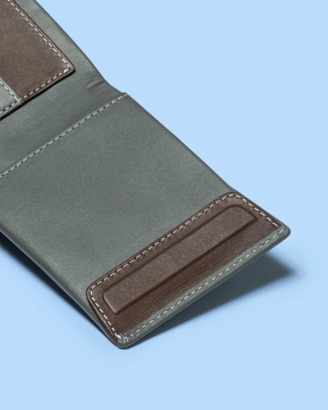 Eclipse Coin Pocket Wallet - Slim RFID Blocking Minimalist Wallet for Men & Women - Perfect for Travel, Everyday Carry & Secure Storage