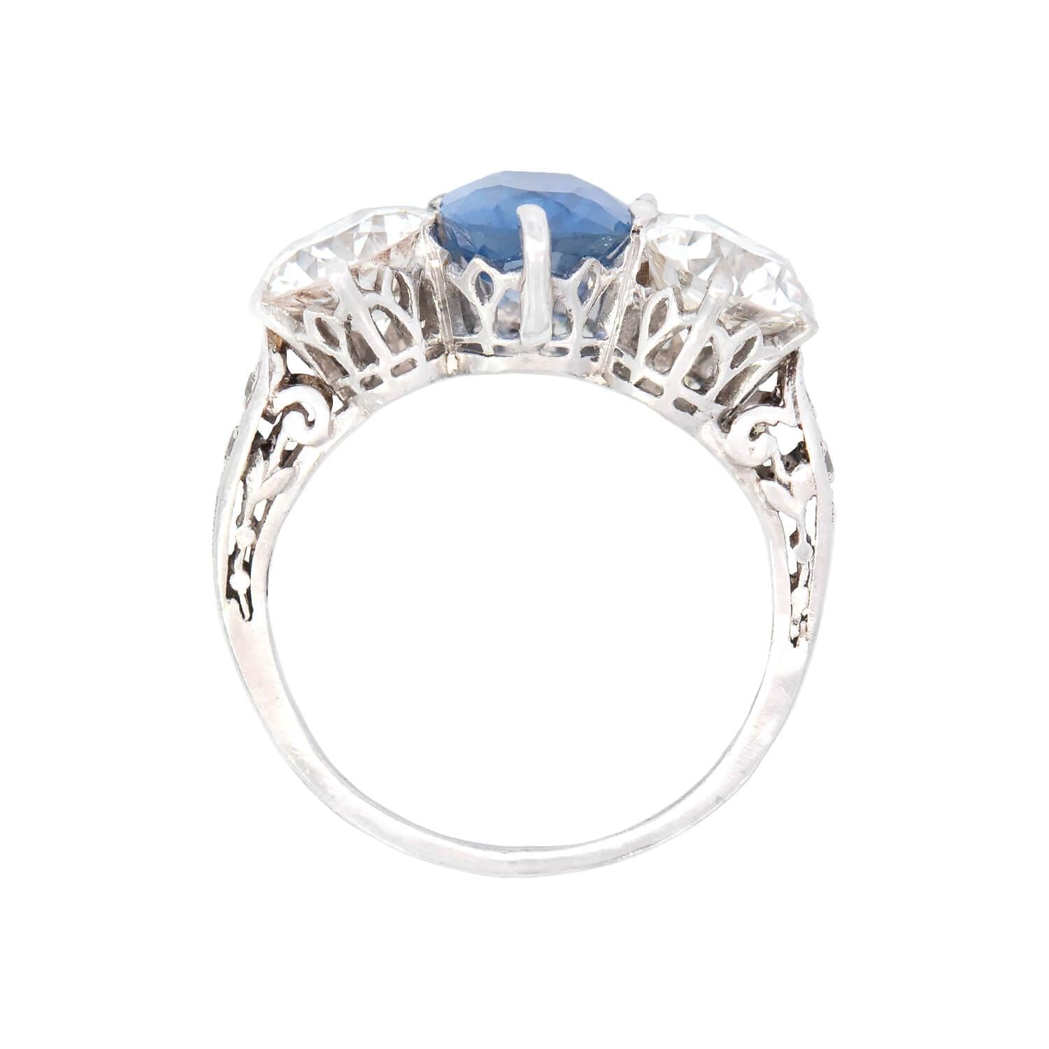 GIA Certified No Heat Sapphire & Diamond Three Stone Ring - Vintage Edwardian Platinum Engagement Ring for Women, Perfect for Weddings, Anniversaries & Special Occasions