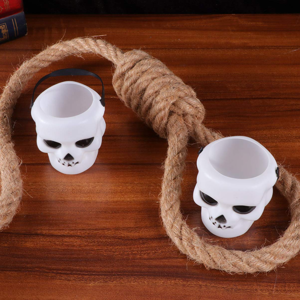 Happyyami 6 Pack Halloween Skull Buckets - White Plastic Trick or Treat Candy Containers for Kids, Spooky Pumpkin Party Decorations - Perfect for Halloween Parties, Trick-or-Treating & Home Decor