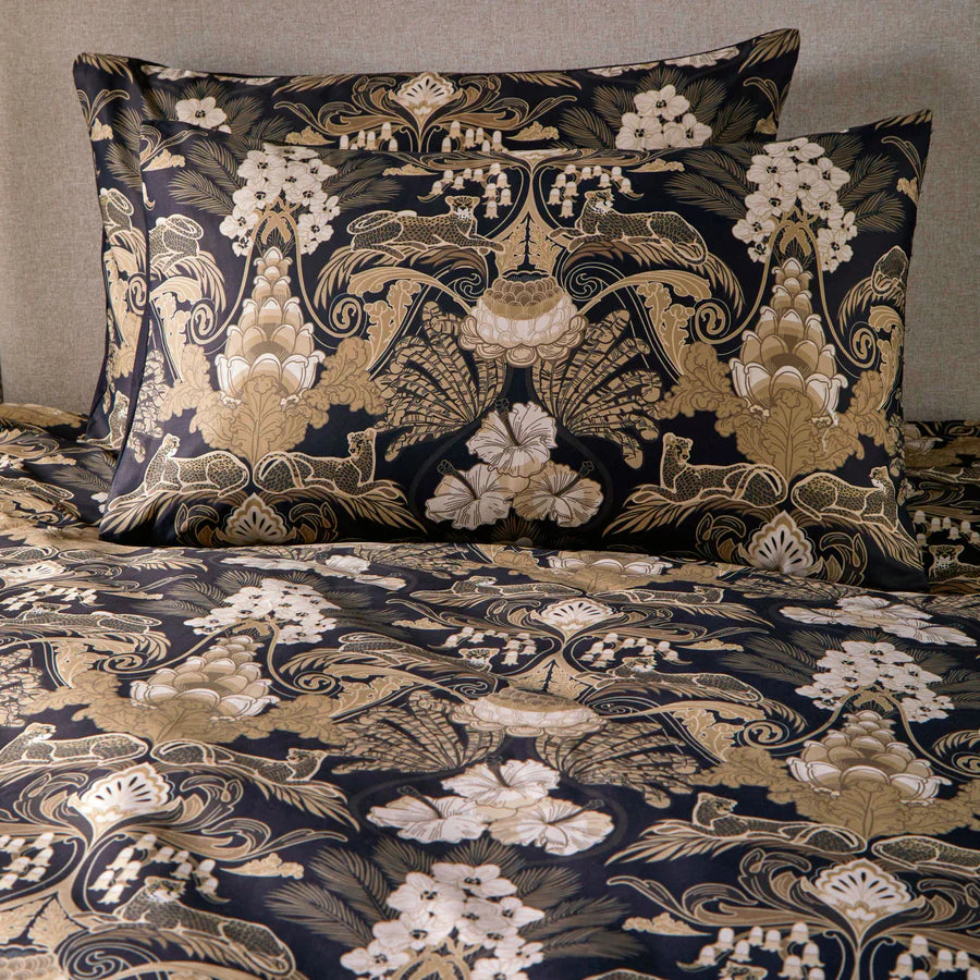 Laurence Llewelyn Bowen Suburban Jungle Duvet Cover Set - Black Luxury Bedding | King/Queen Size Duvet Cover with Pillowcases | Jungle Animal Print Home Decor for Modern Bedrooms