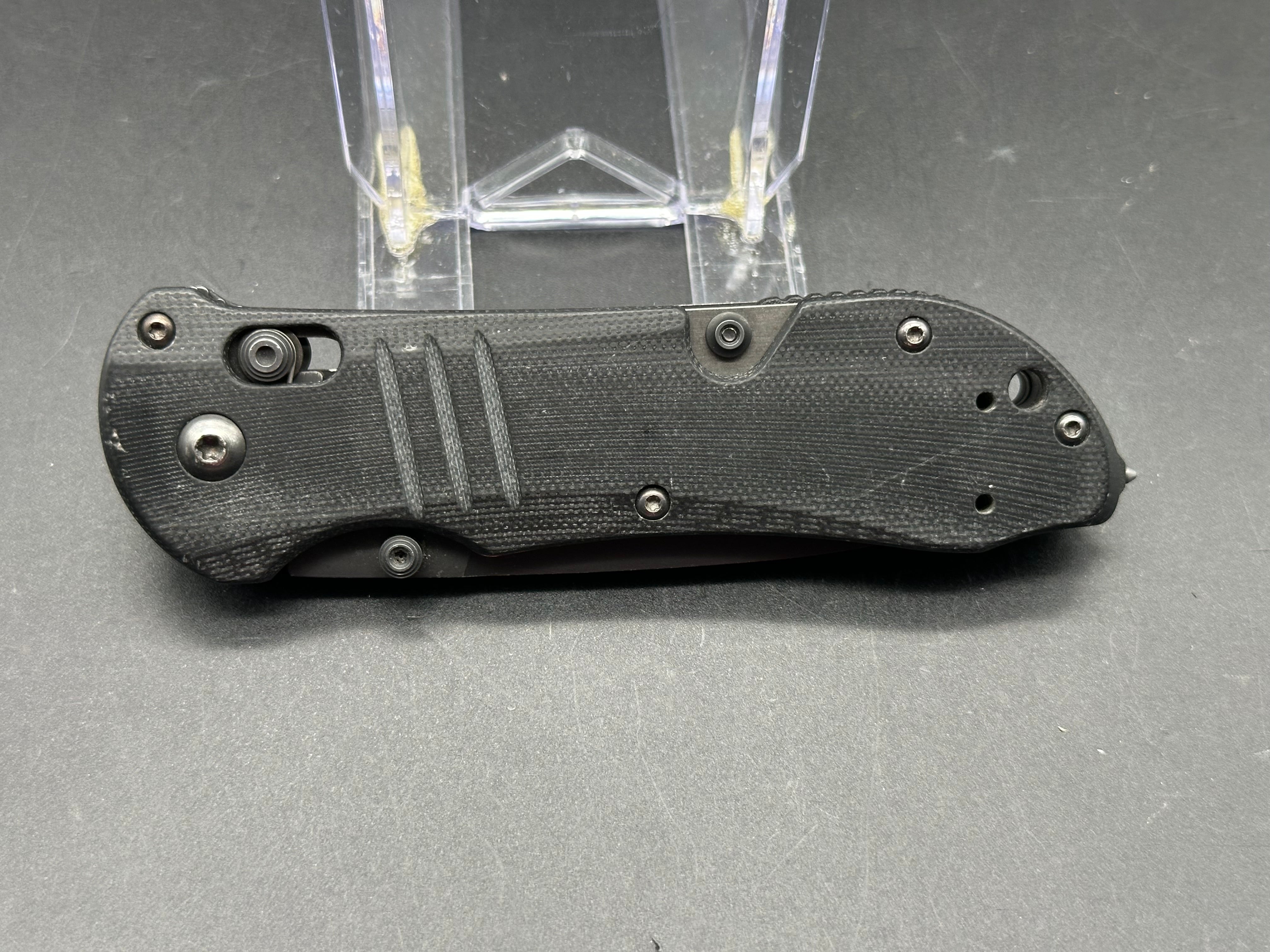 Benchmade Triage Folding Knife - Black G10 Handle, S30V Steel Blade - EDC, Outdoor, Survival & Tactical Use